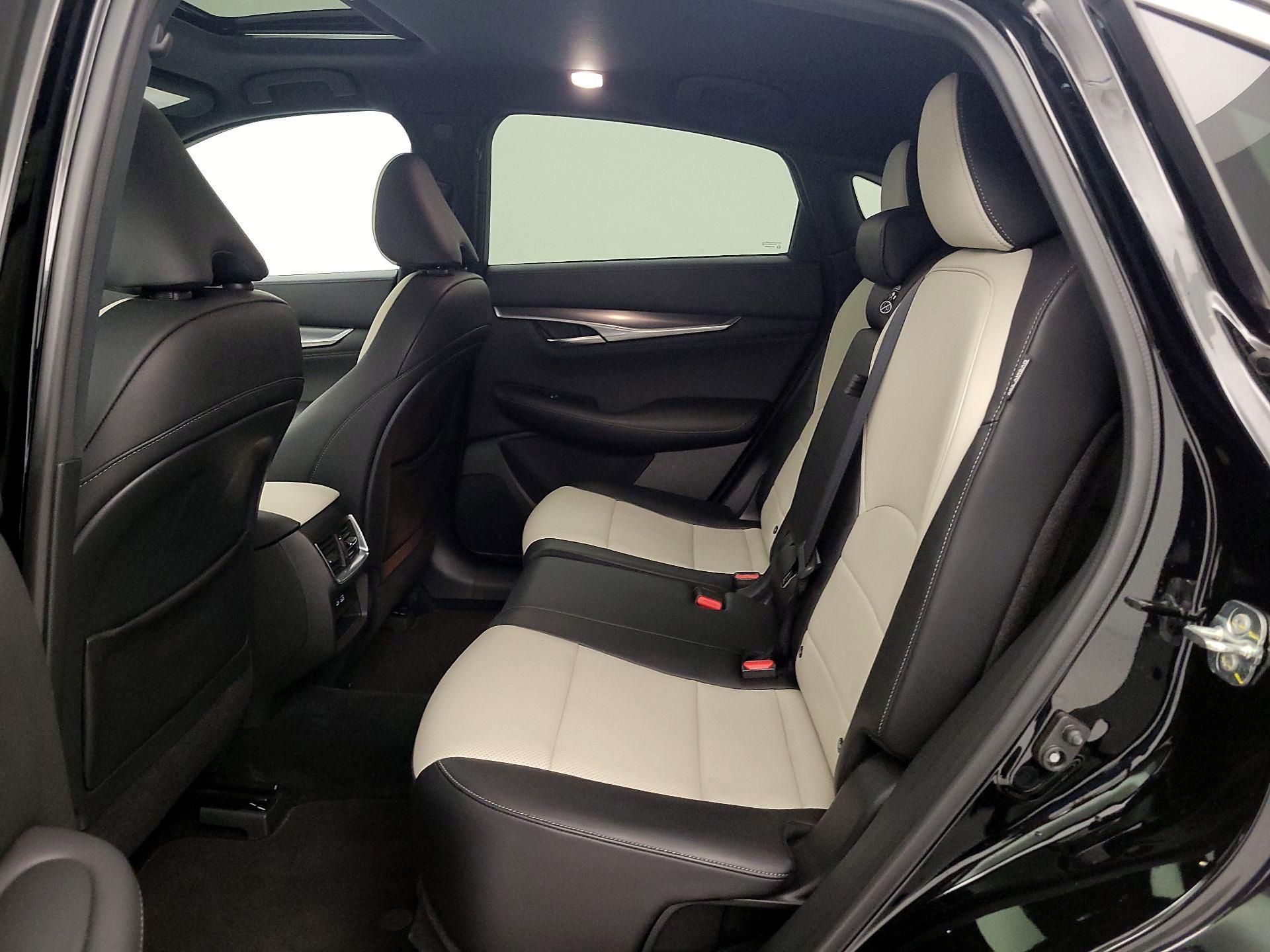 Thumbnail: 2023 INFINITI QX55 - 20