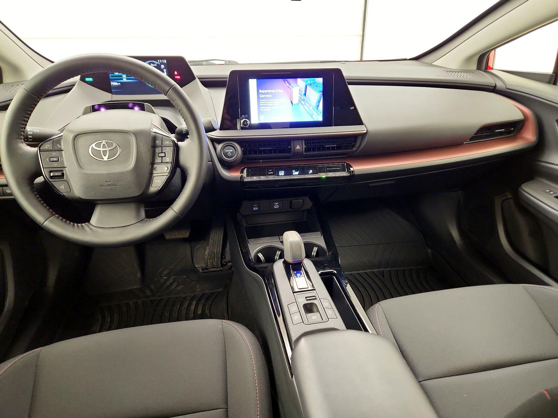 Thumbnail: 2024 Toyota Prius Prime - 8