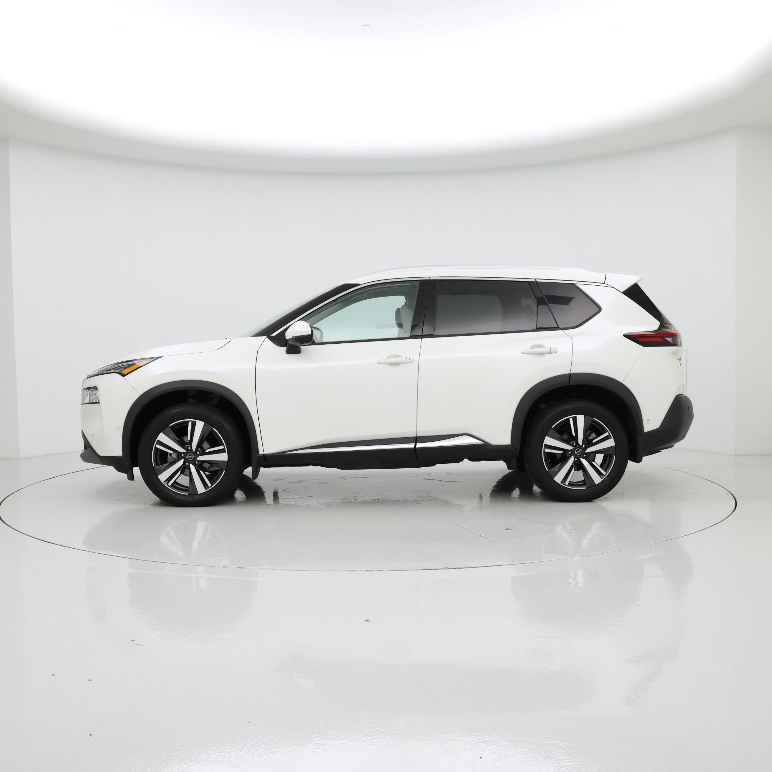 Thumbnail: 2023 Nissan Rogue - 3