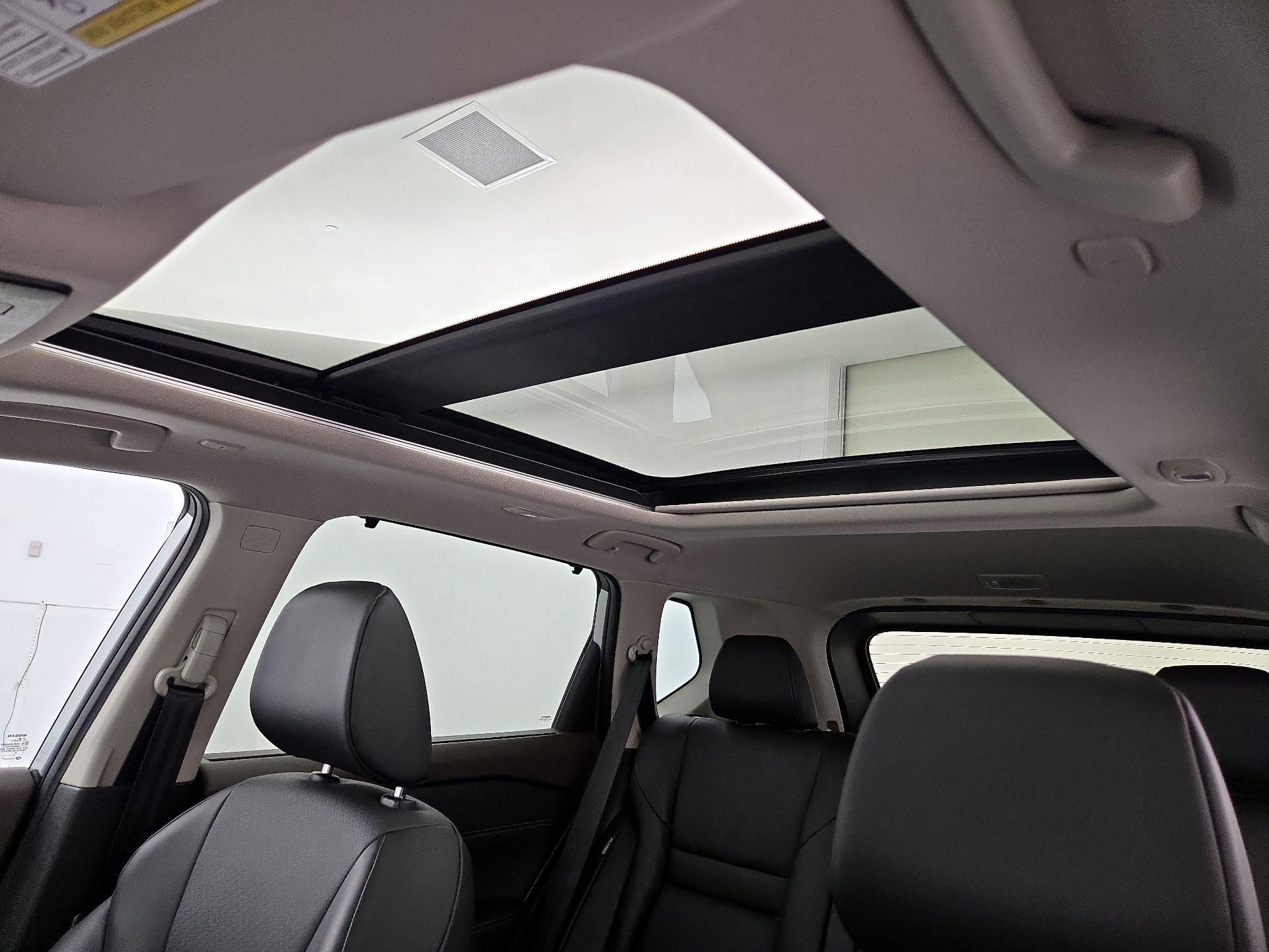 Thumbnail: 2023 Nissan Rogue - 19