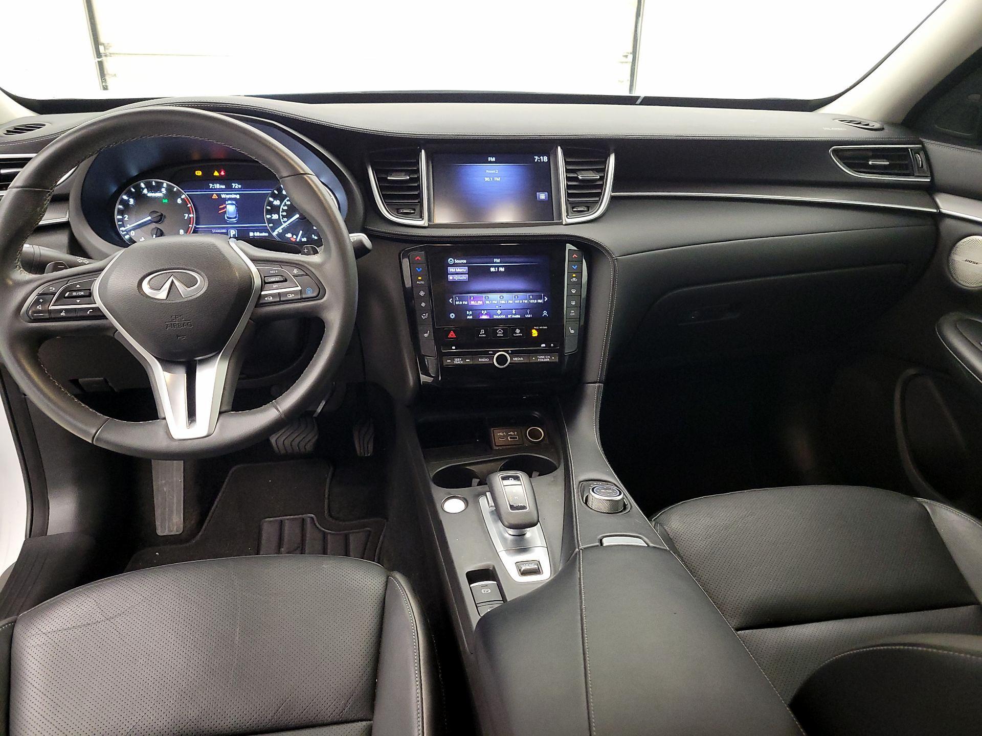 Thumbnail: 2023 INFINITI QX50 - 9