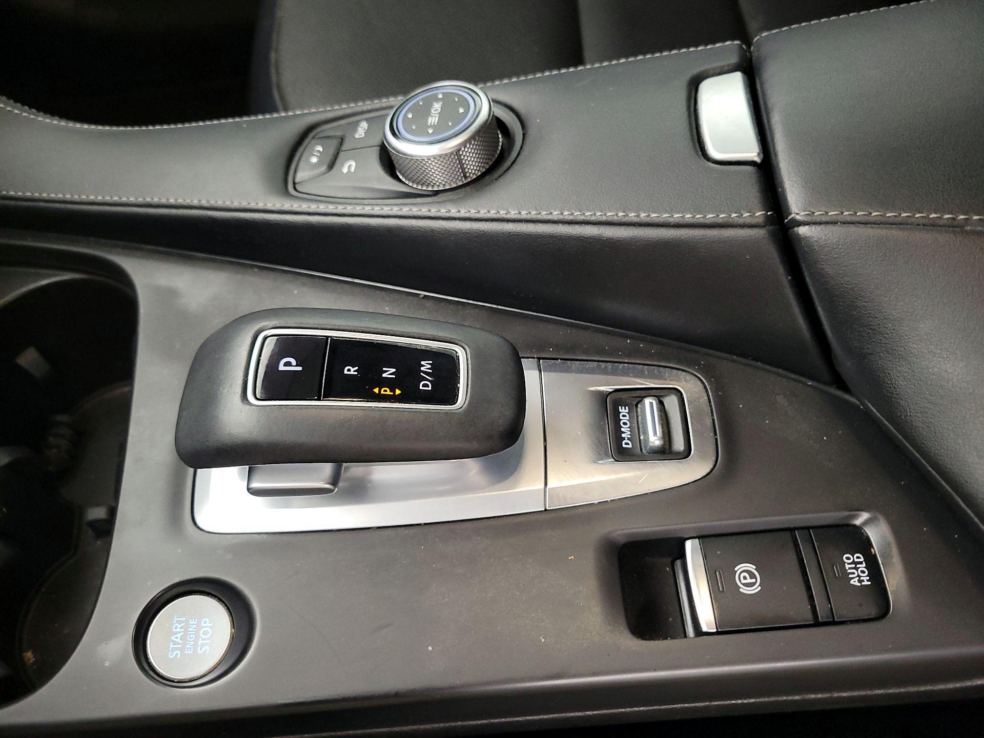 Thumbnail: 2023 INFINITI QX50 - 17