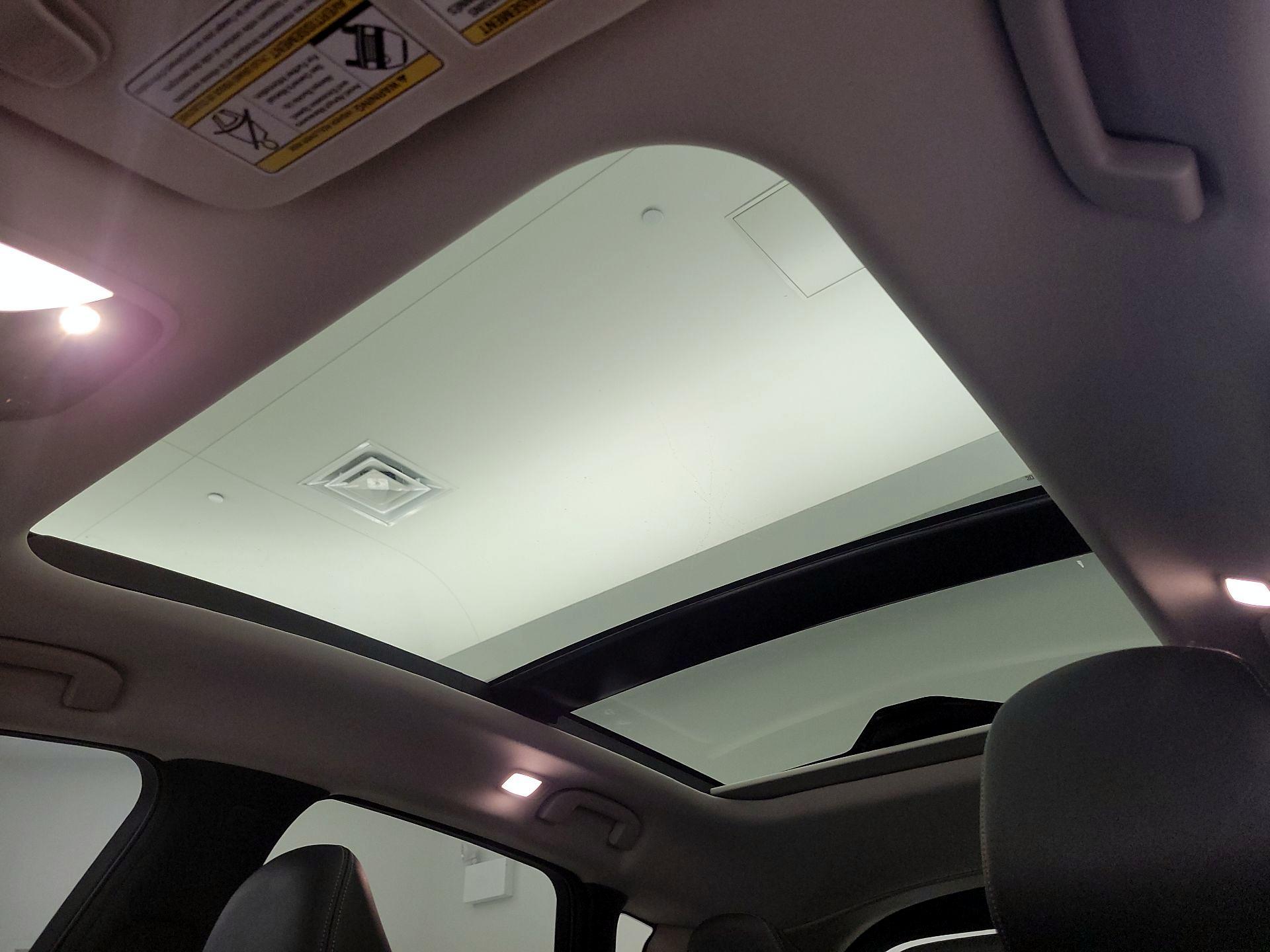 Thumbnail: 2023 INFINITI QX50 - 19