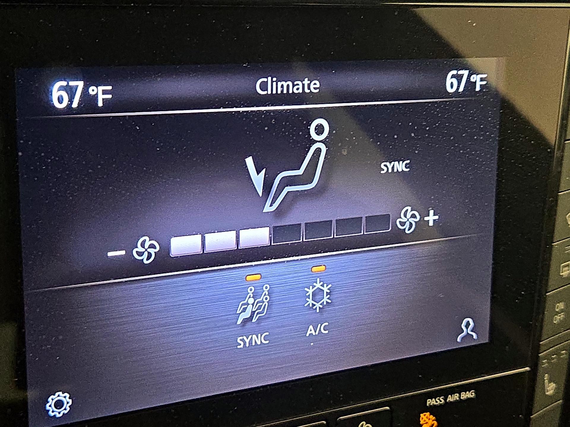 Thumbnail: 2023 INFINITI QX50 - 16