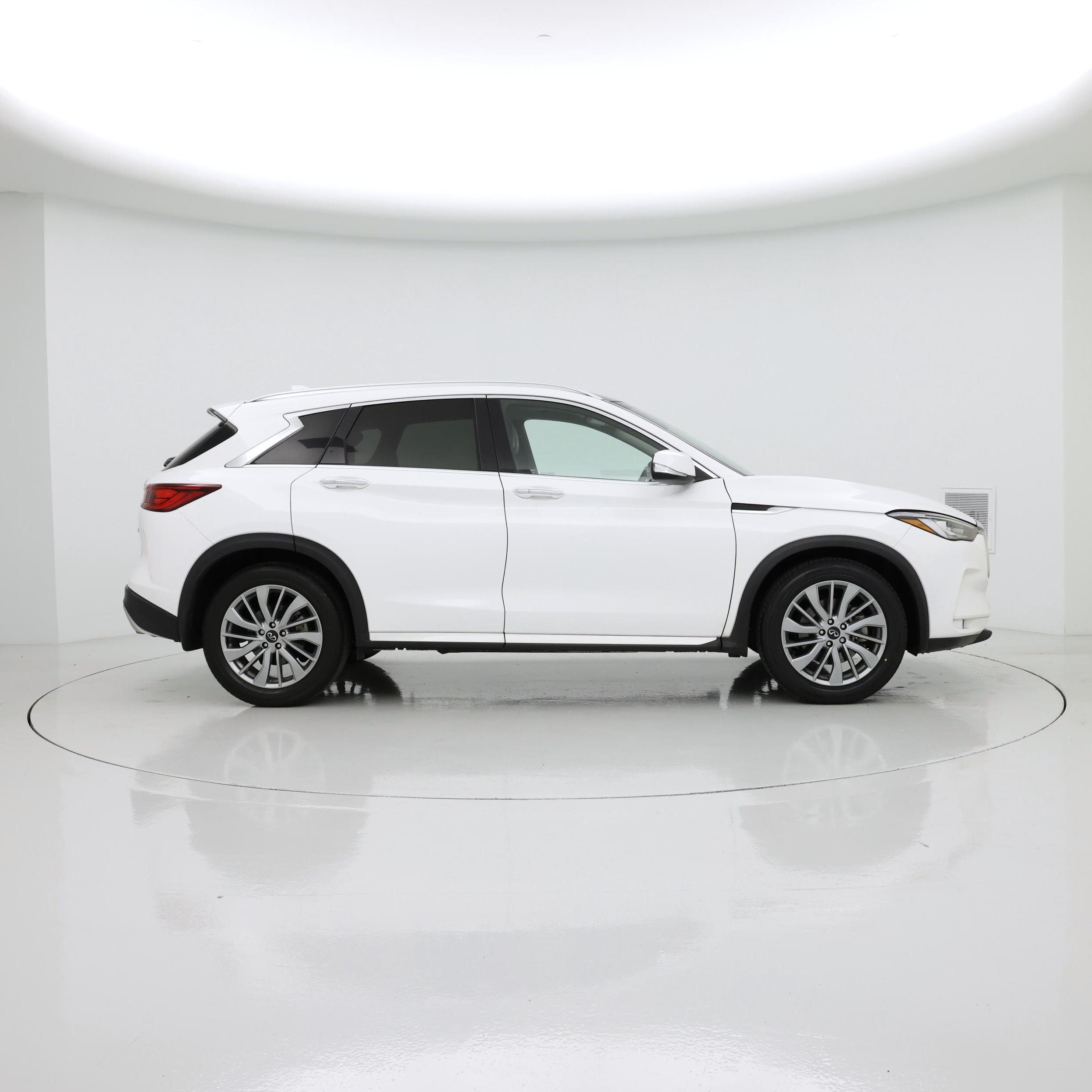 Thumbnail: 2023 INFINITI QX50 - 7