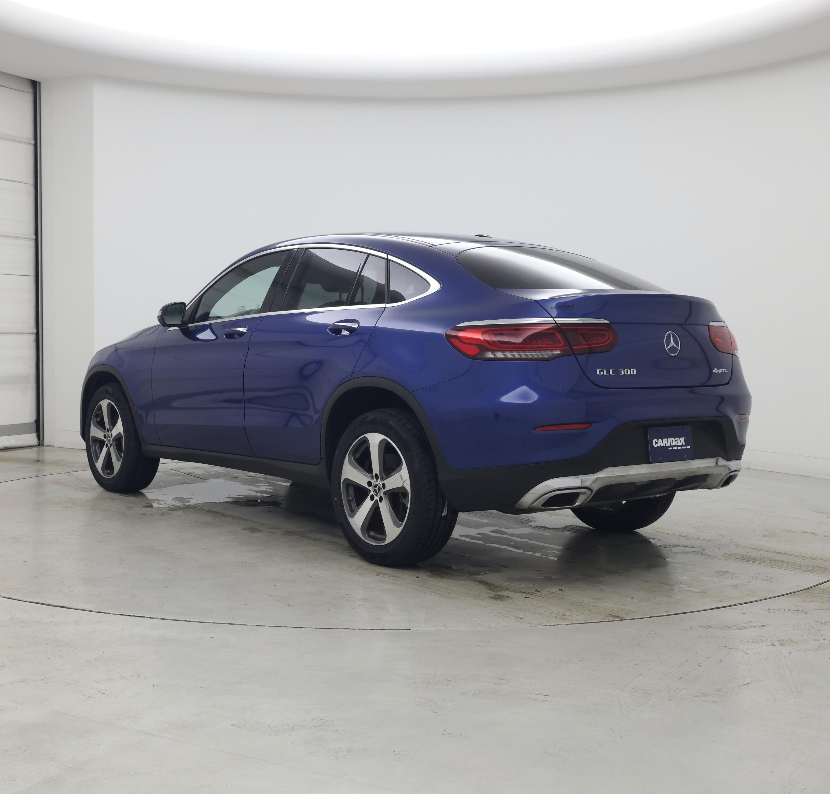 Thumbnail: 2022 Mercedes-Benz GLC - 2