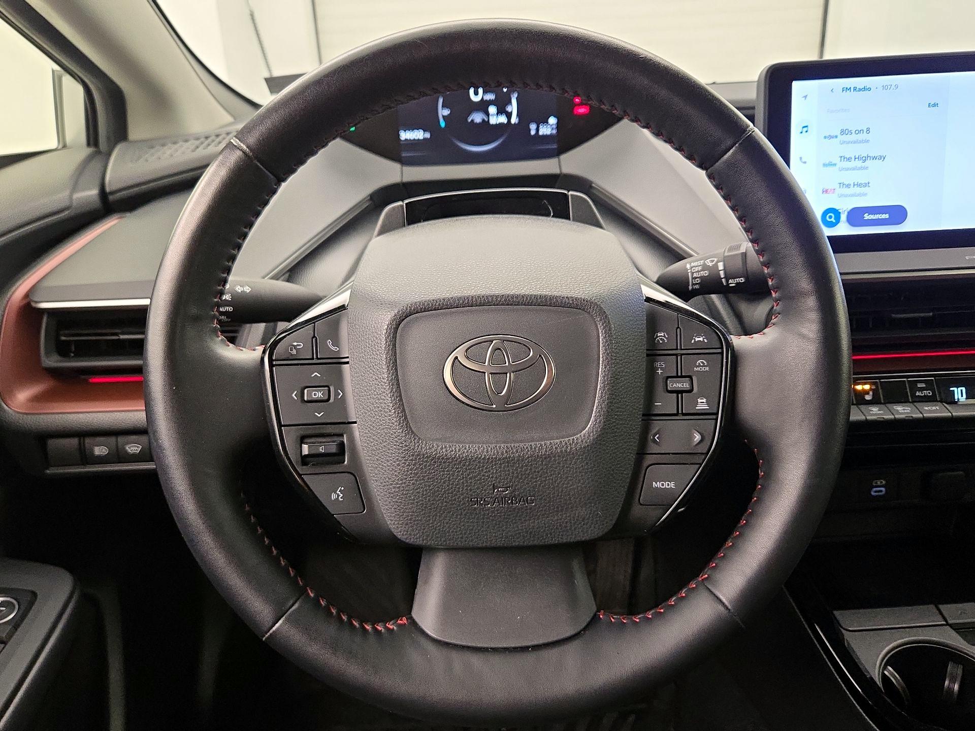 Thumbnail: 2024 Toyota Prius Prime - 10