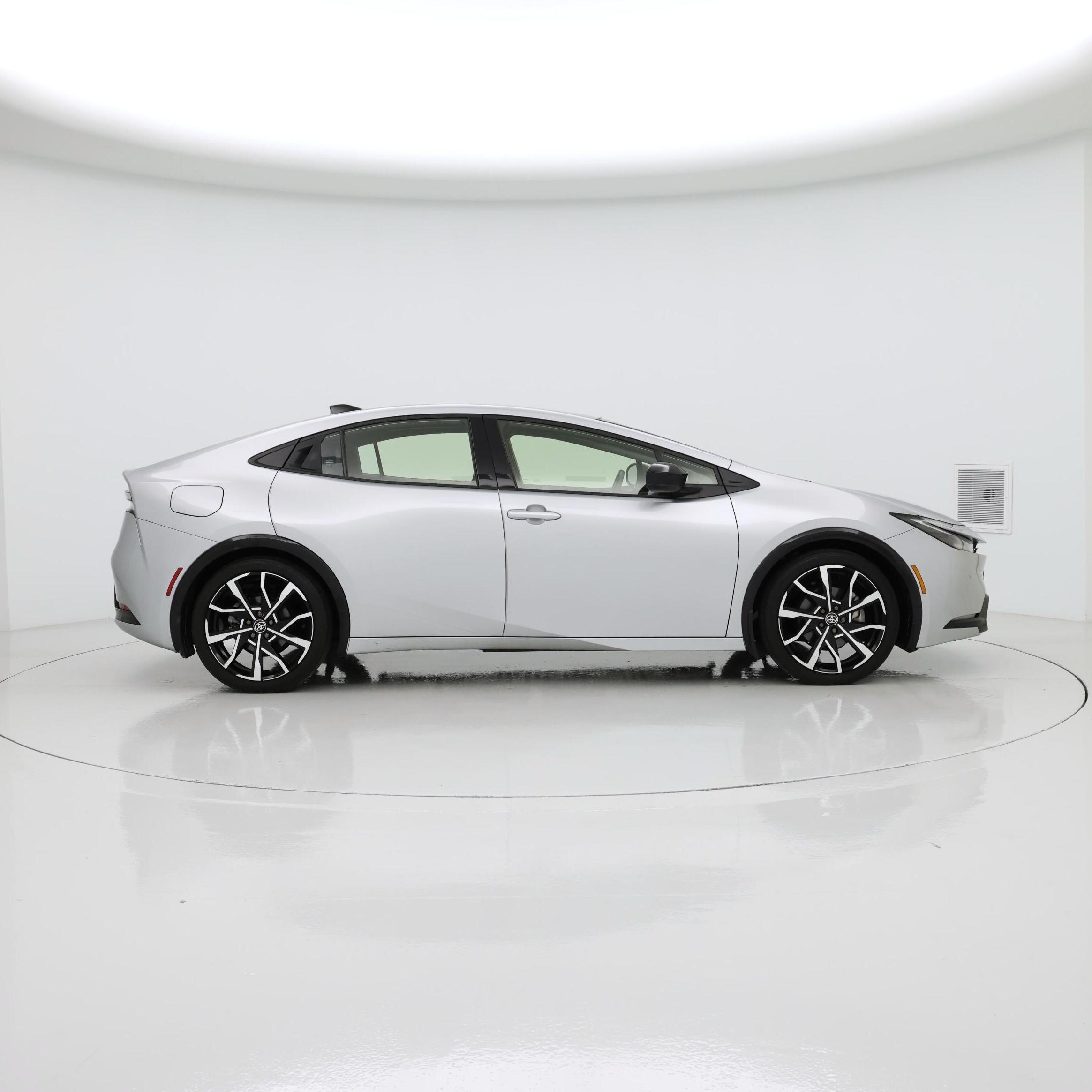 Thumbnail: 2024 Toyota Prius Prime - 7