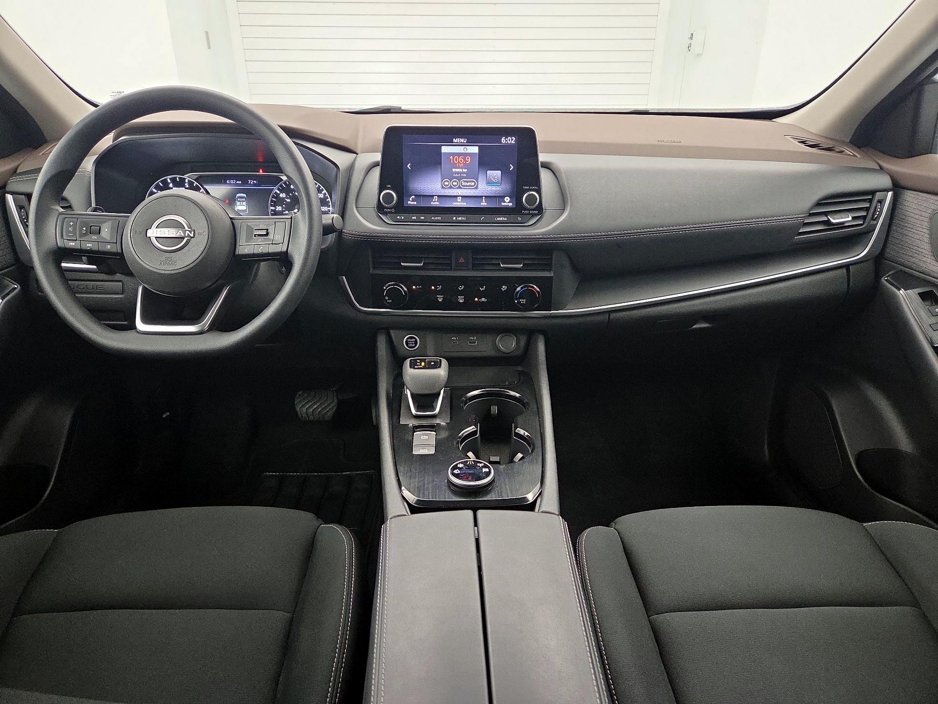 Thumbnail: 2023 Nissan Rogue - 9