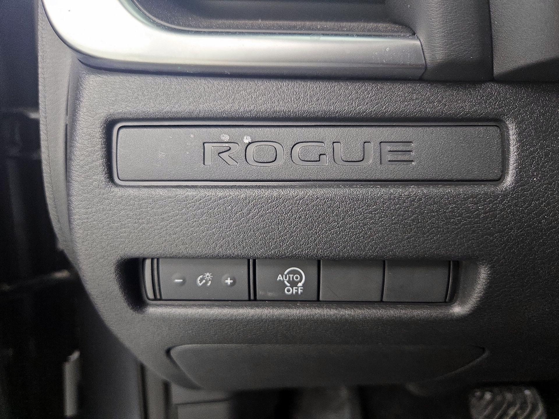 Thumbnail: 2023 Nissan Rogue - 13