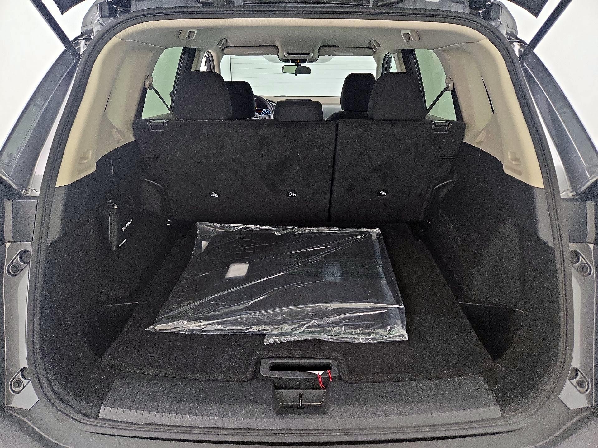 Thumbnail: 2023 Nissan Rogue - 20