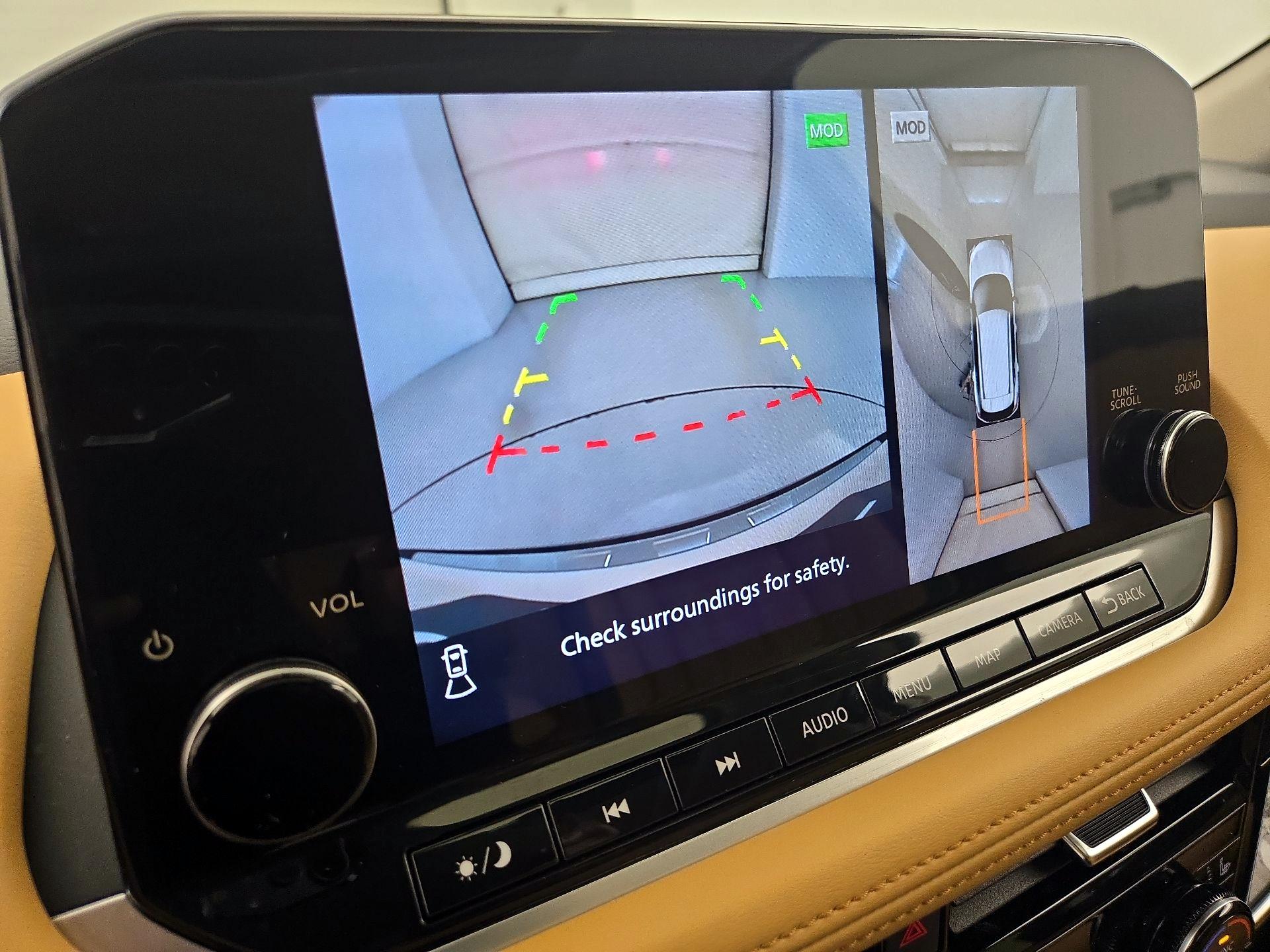 Thumbnail: 2023 Nissan Rogue - 15