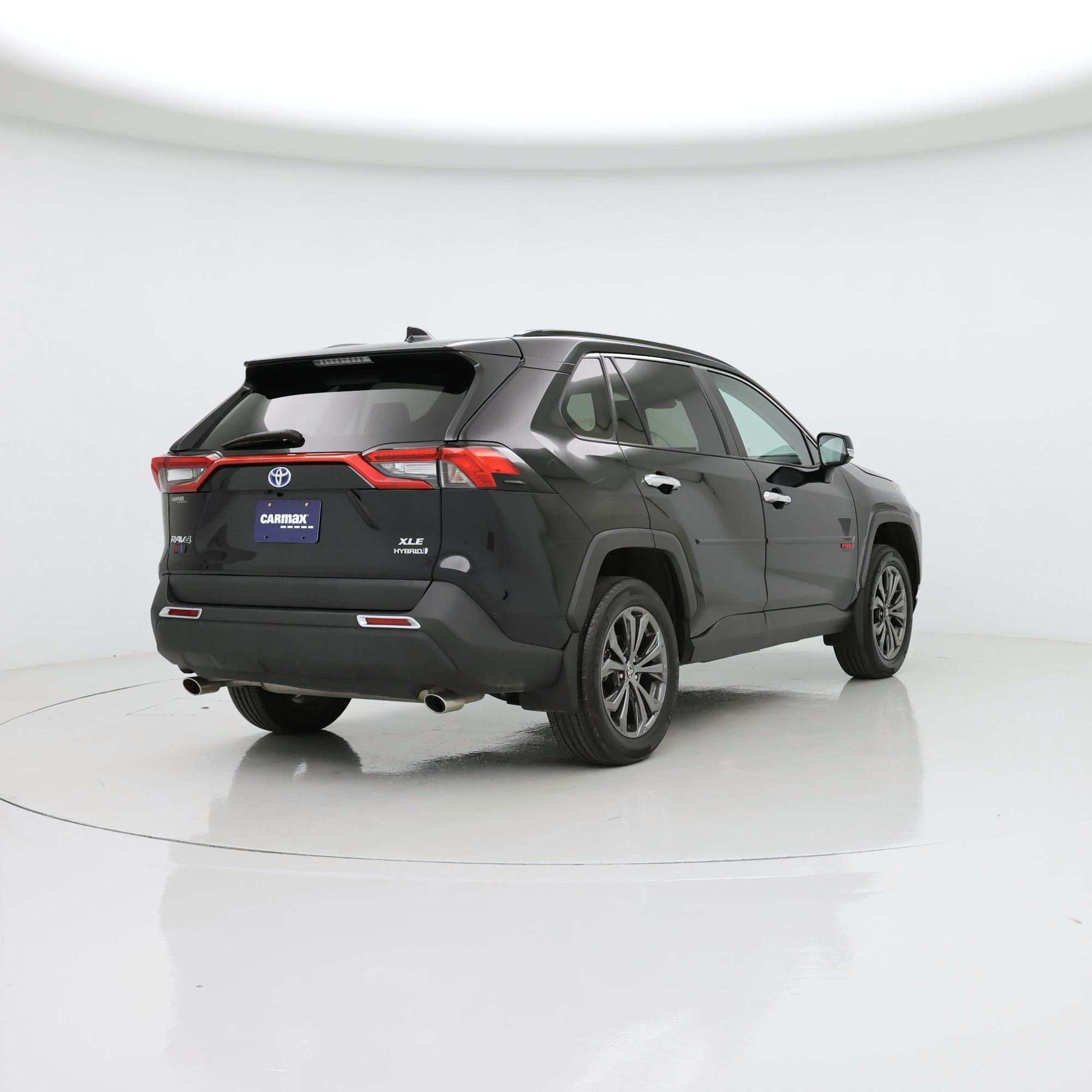 Thumbnail: 2022 Toyota RAV4 - 8