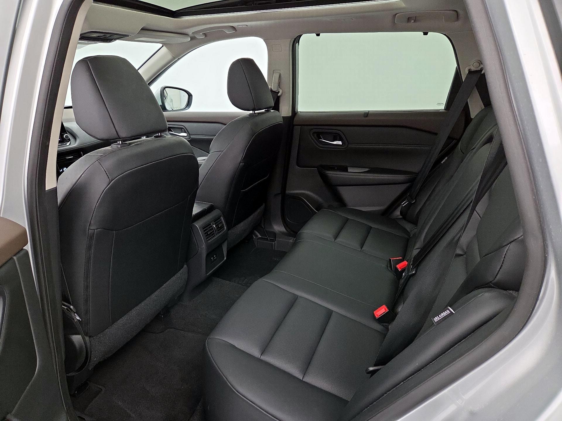 Thumbnail: 2023 Nissan Rogue - 20
