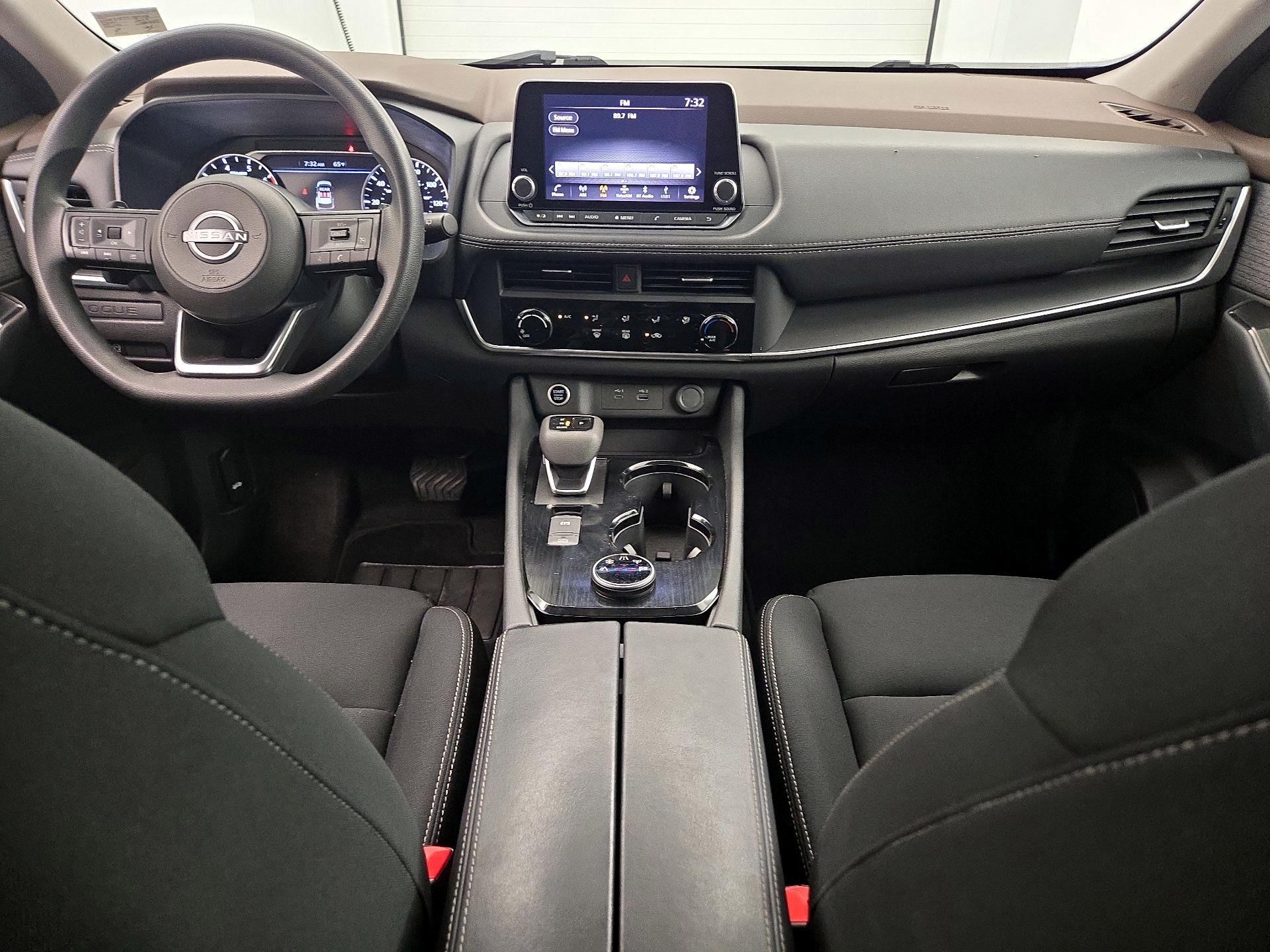 Thumbnail: 2023 Nissan Rogue - 9