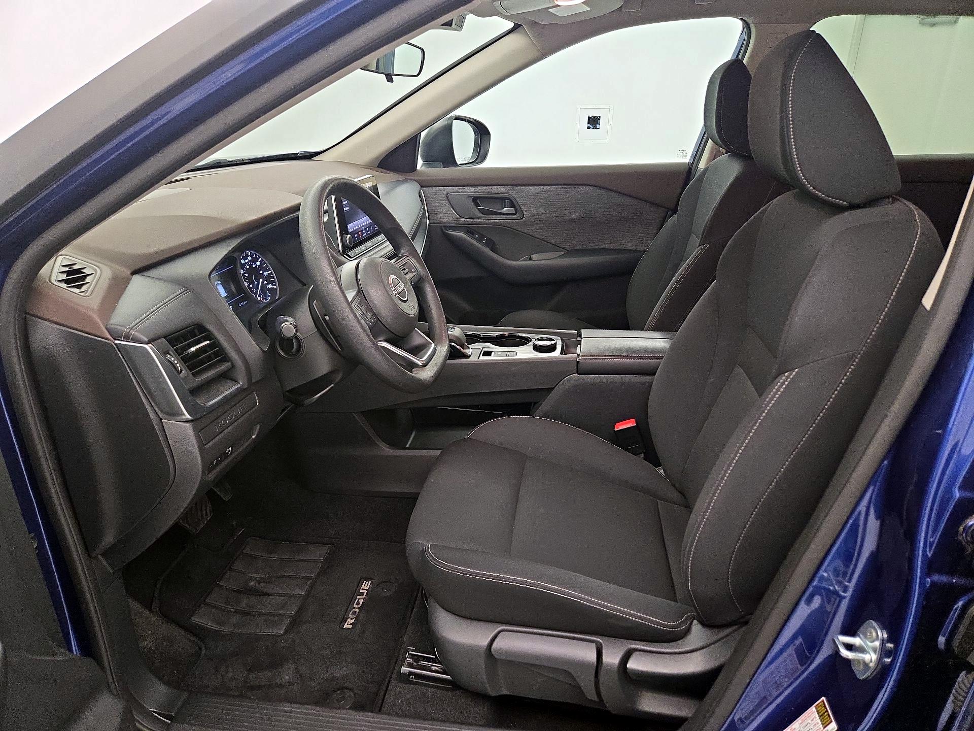 Thumbnail: 2023 Nissan Rogue - 11