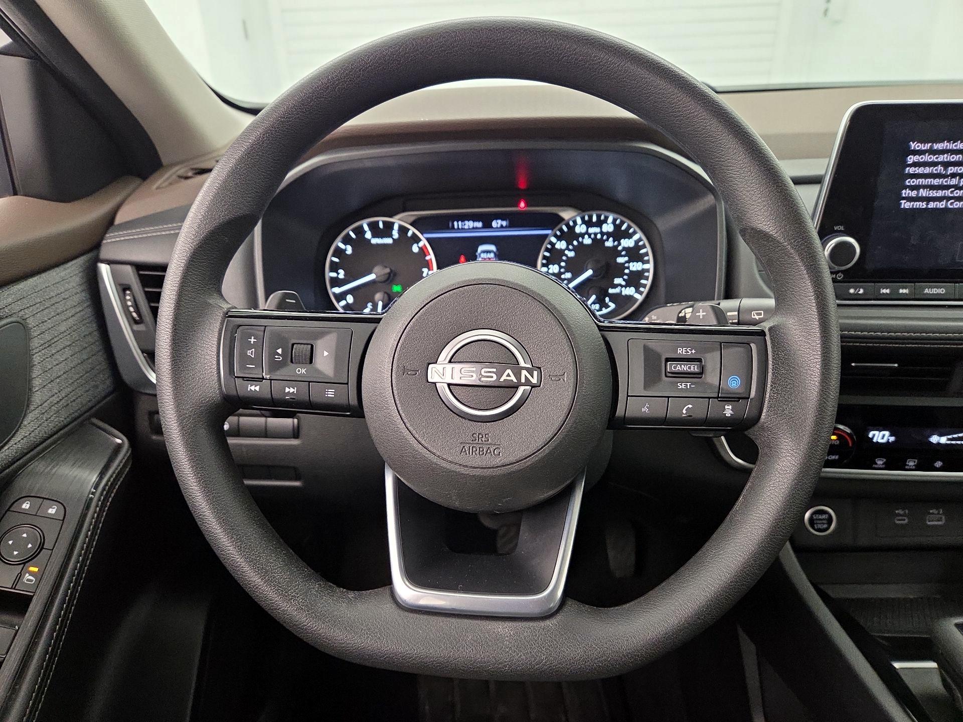 Thumbnail: 2023 Nissan Rogue - 10