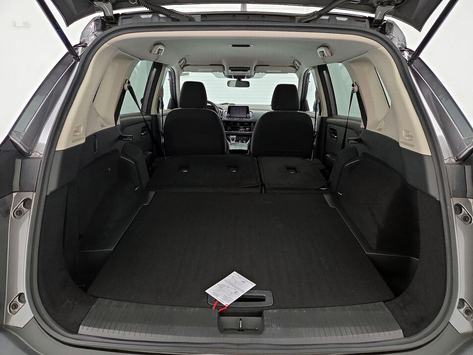 2023 Nissan Rogue SV - Photo 22