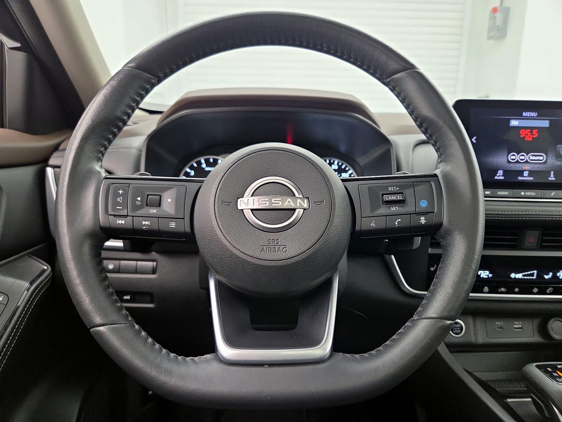 Thumbnail: 2023 Nissan Rogue - 10