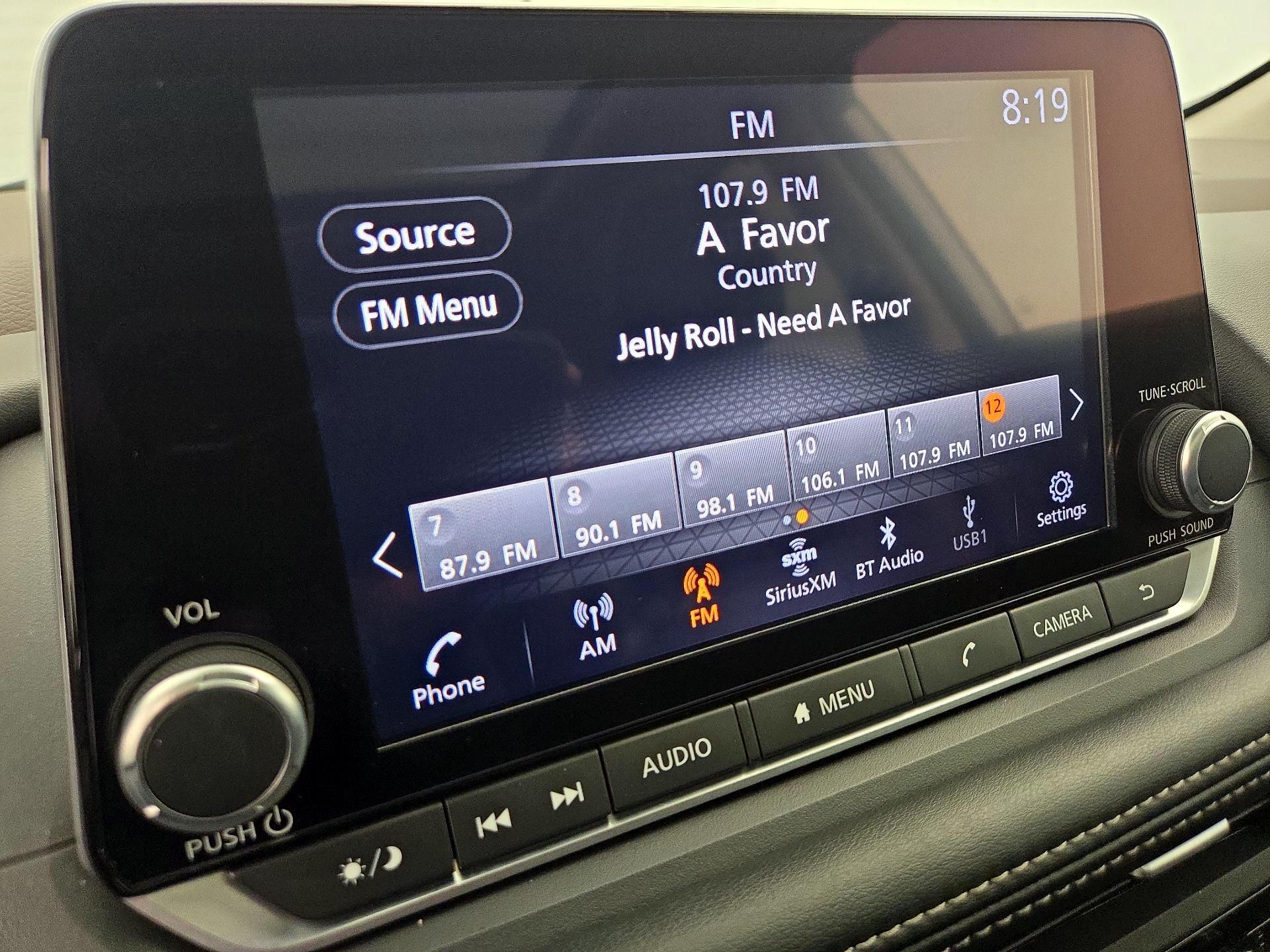 Thumbnail: 2023 Nissan Rogue - 15