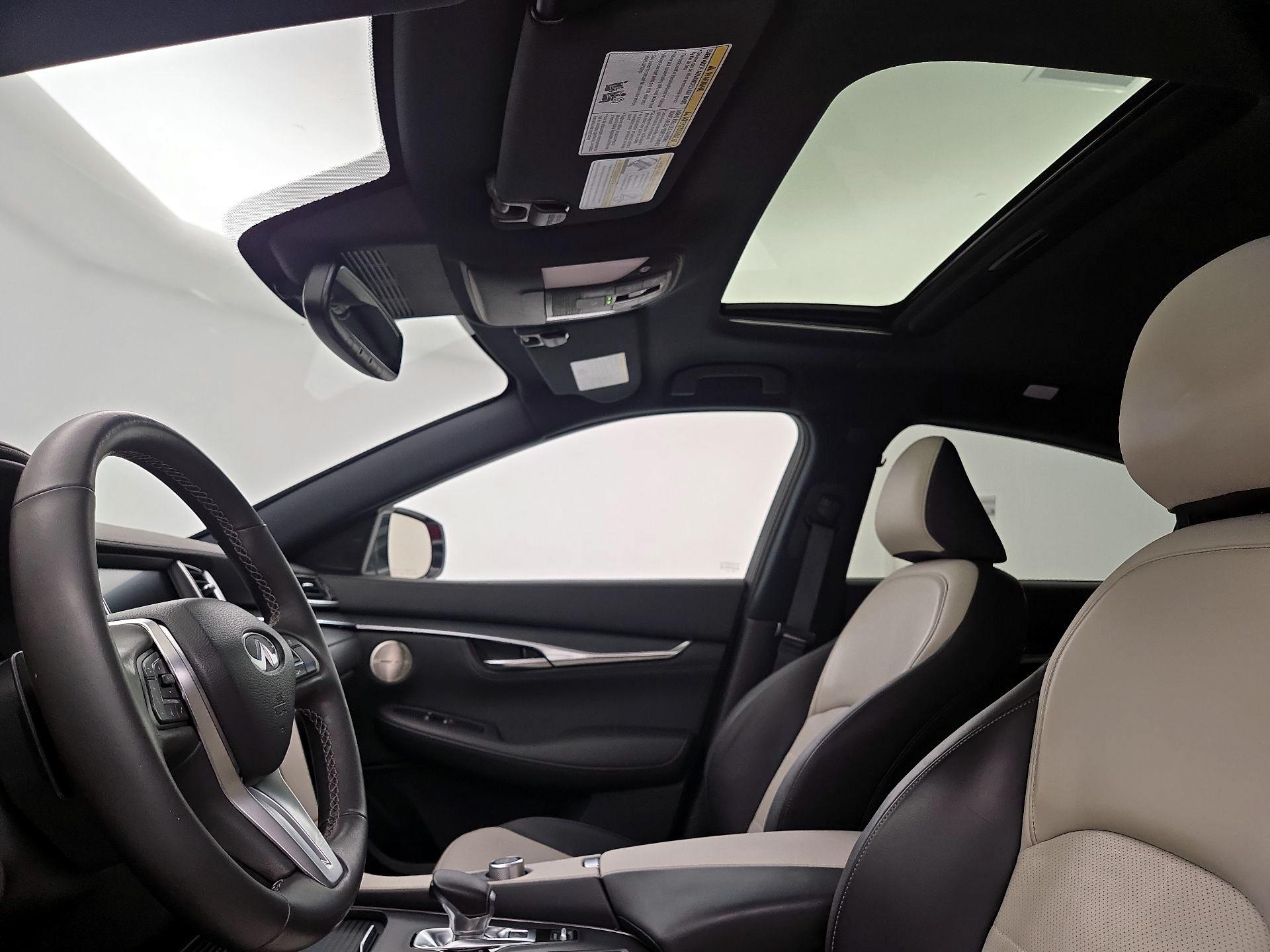 Thumbnail: 2023 INFINITI QX55 - 20