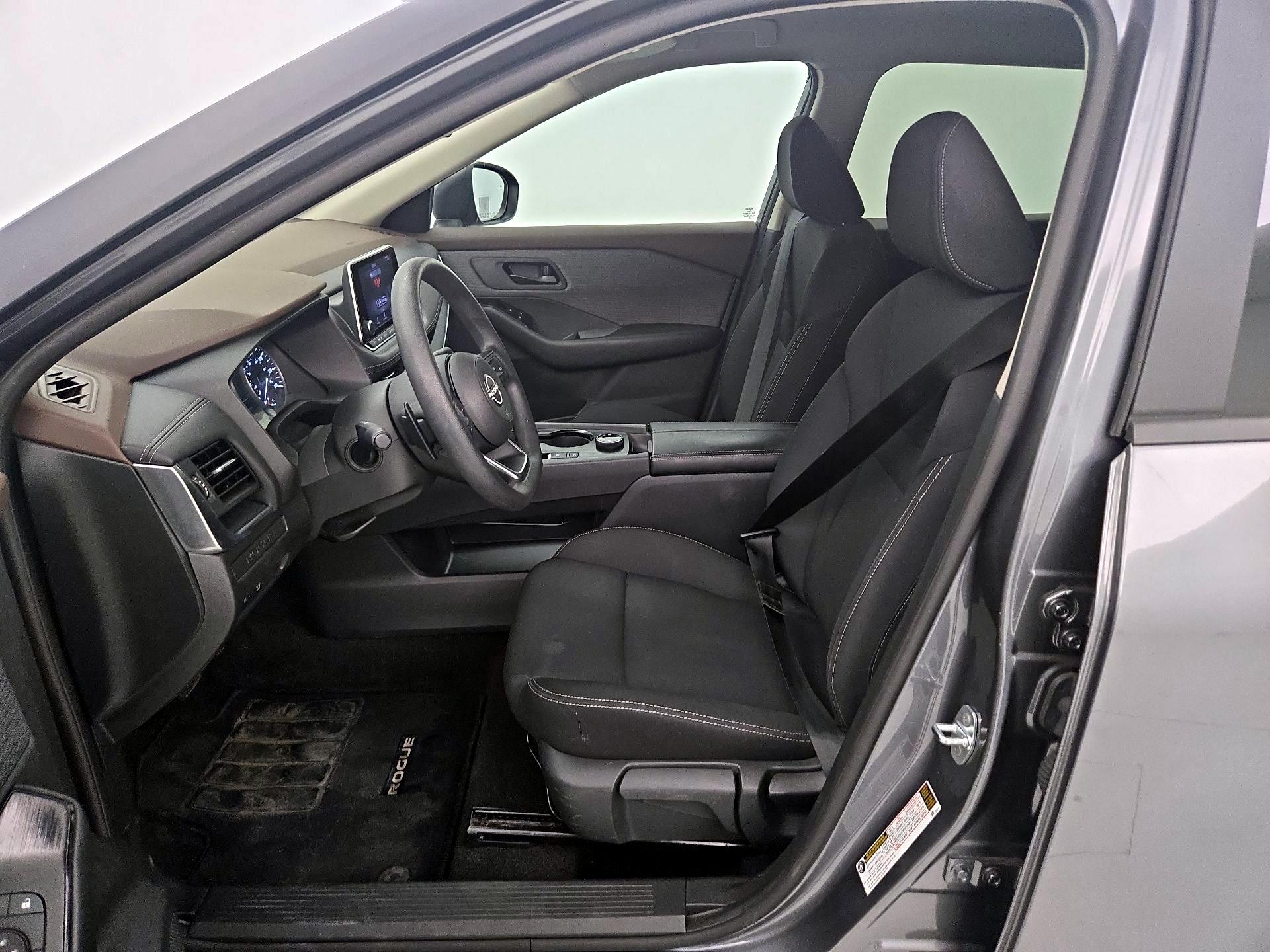 Thumbnail: 2023 Nissan Rogue - 11