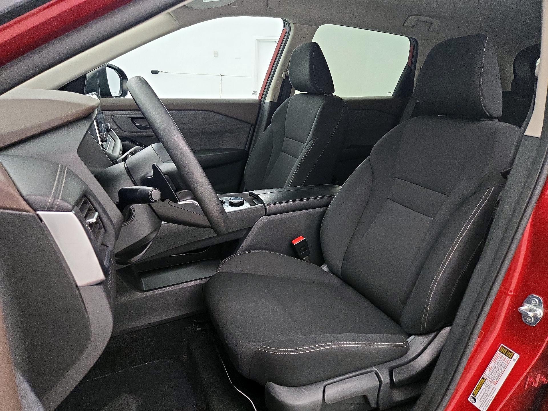 Thumbnail: 2023 Nissan Rogue - 11