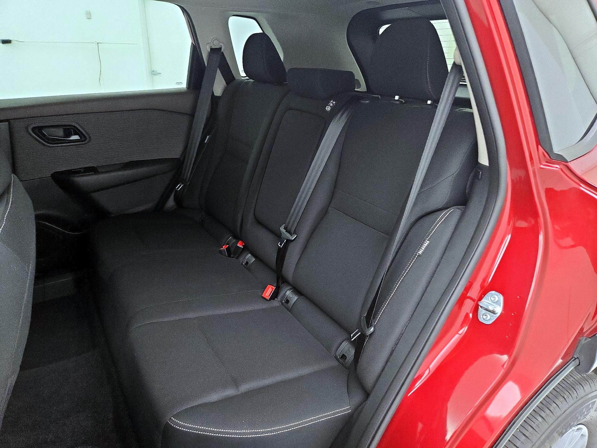 Thumbnail: 2023 Nissan Rogue - 19