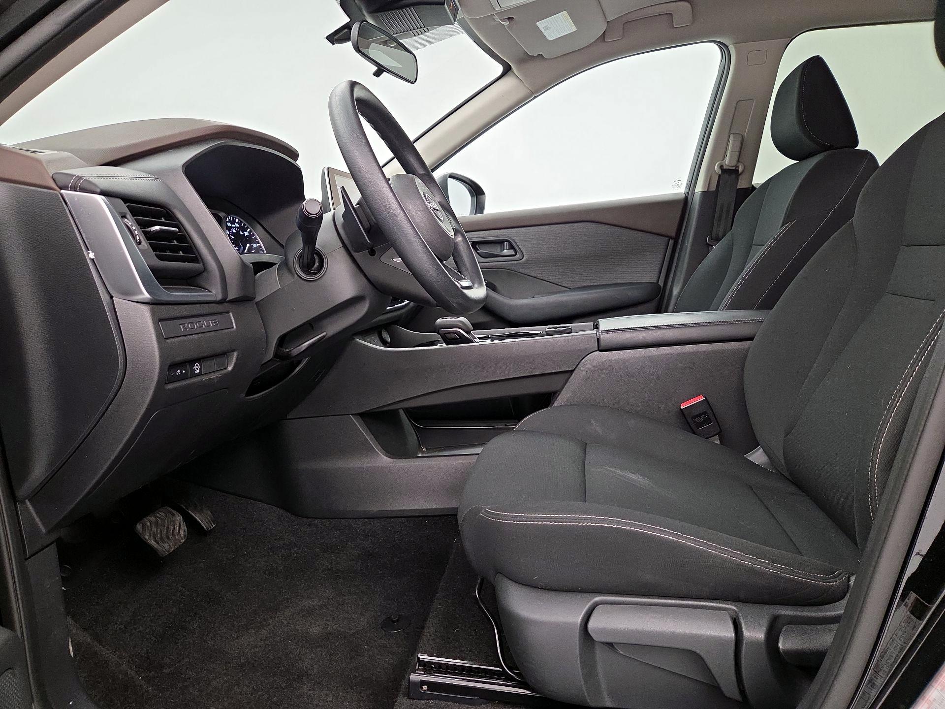 Thumbnail: 2023 Nissan Rogue - 11