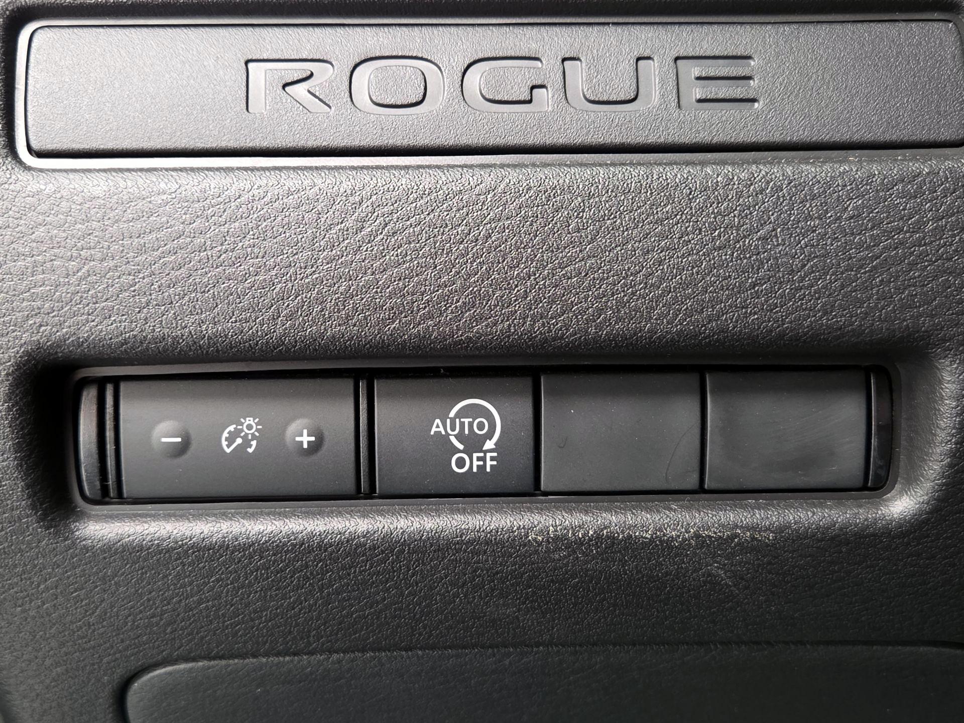 Thumbnail: 2023 Nissan Rogue - 13