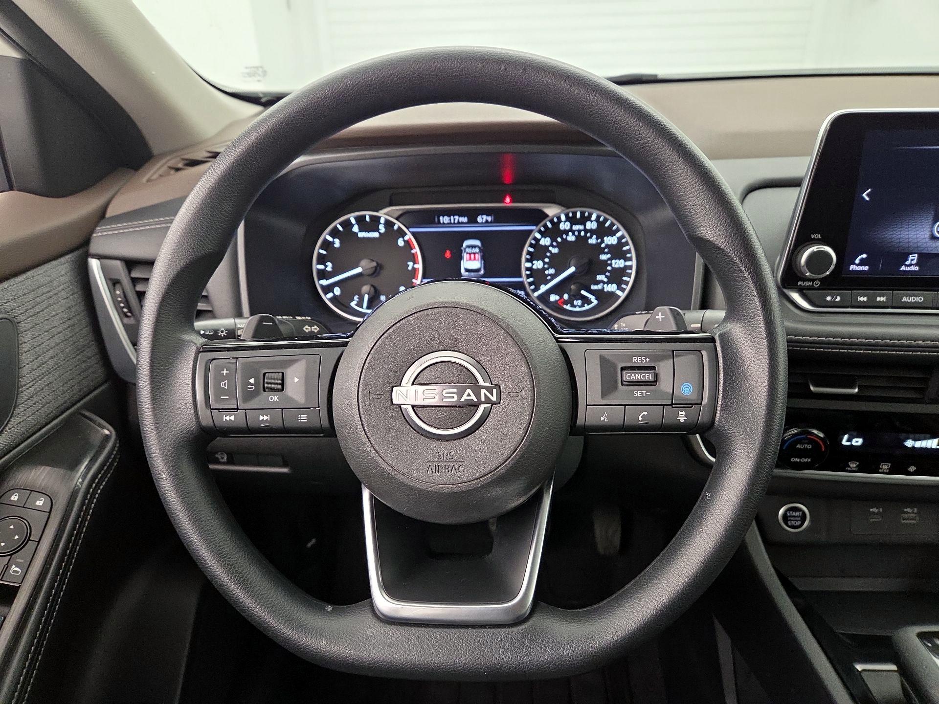 Thumbnail: 2023 Nissan Rogue - 10