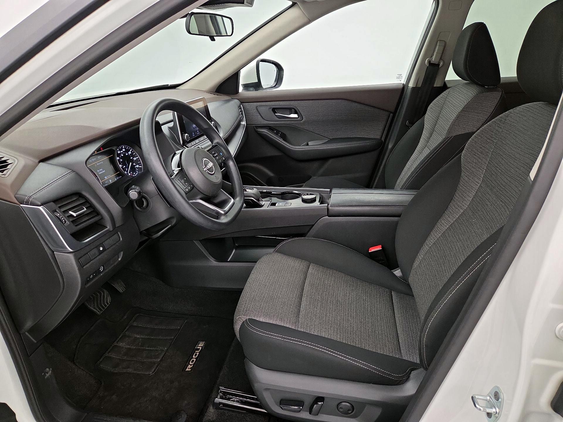 Thumbnail: 2023 Nissan Rogue - 11