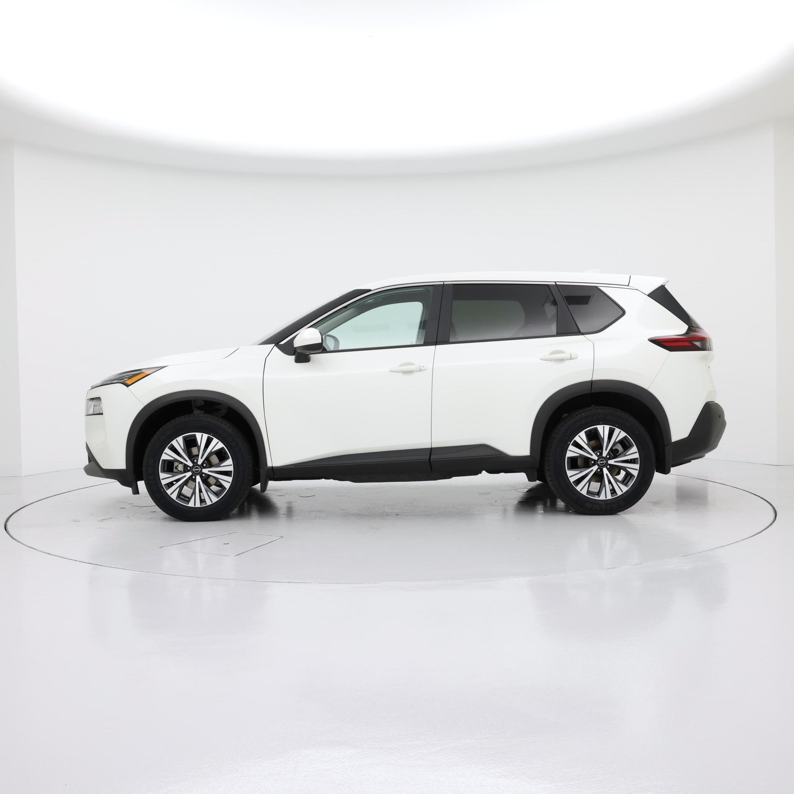 Thumbnail: 2023 Nissan Rogue - 3
