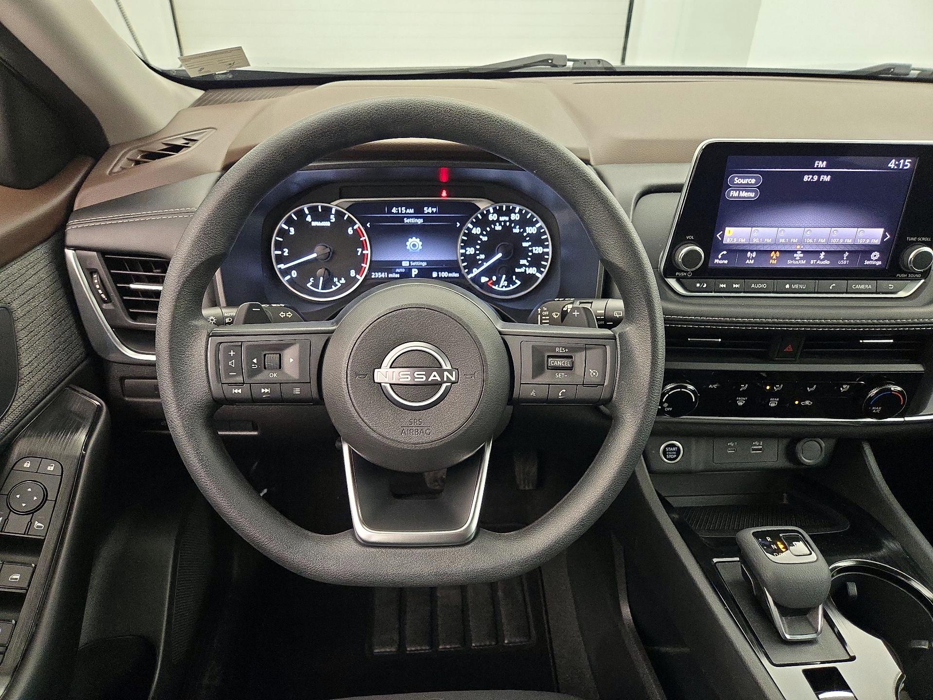 Thumbnail: 2023 Nissan Rogue - 10