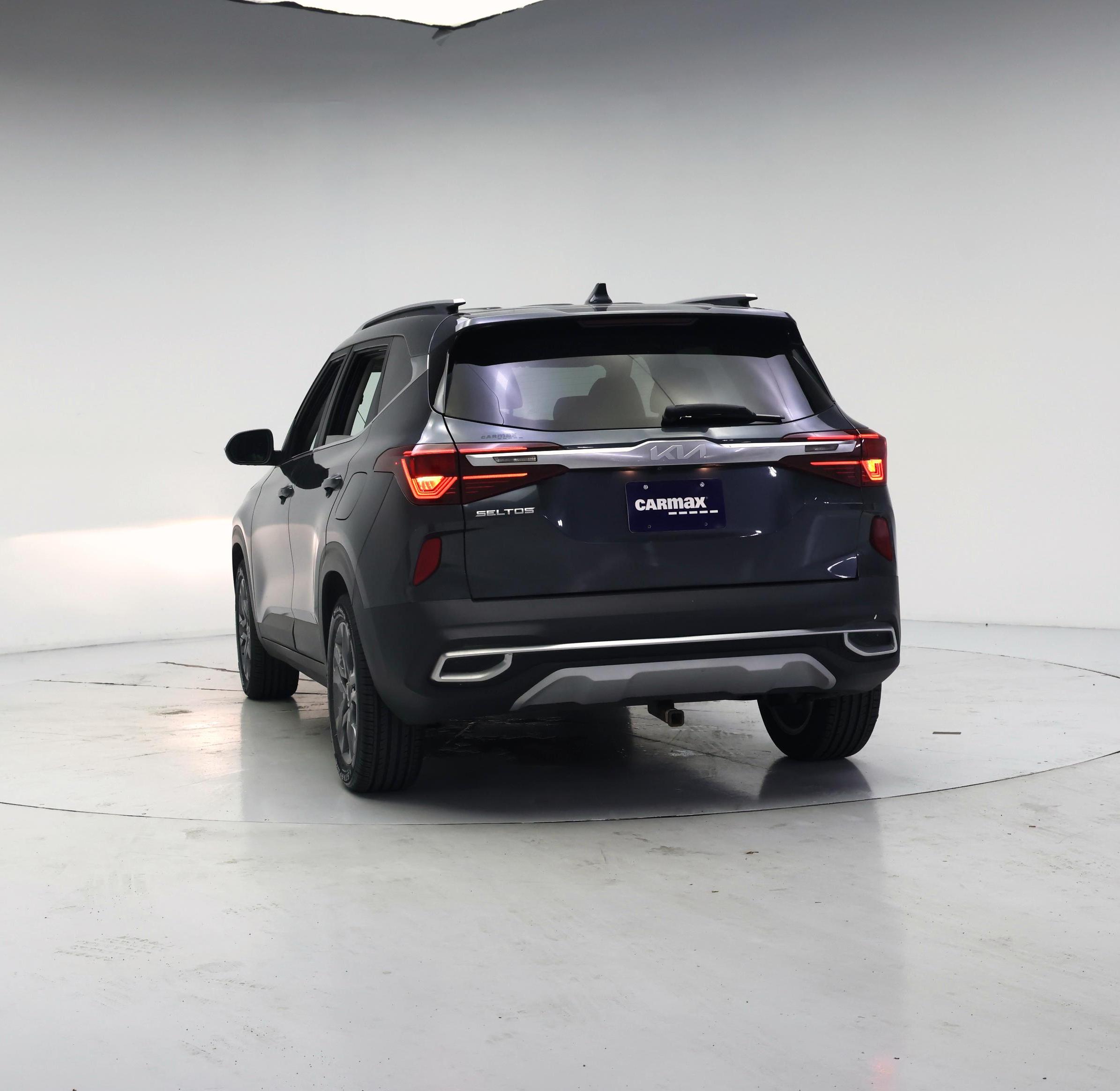 Thumbnail: 2023 Kia Seltos - 6