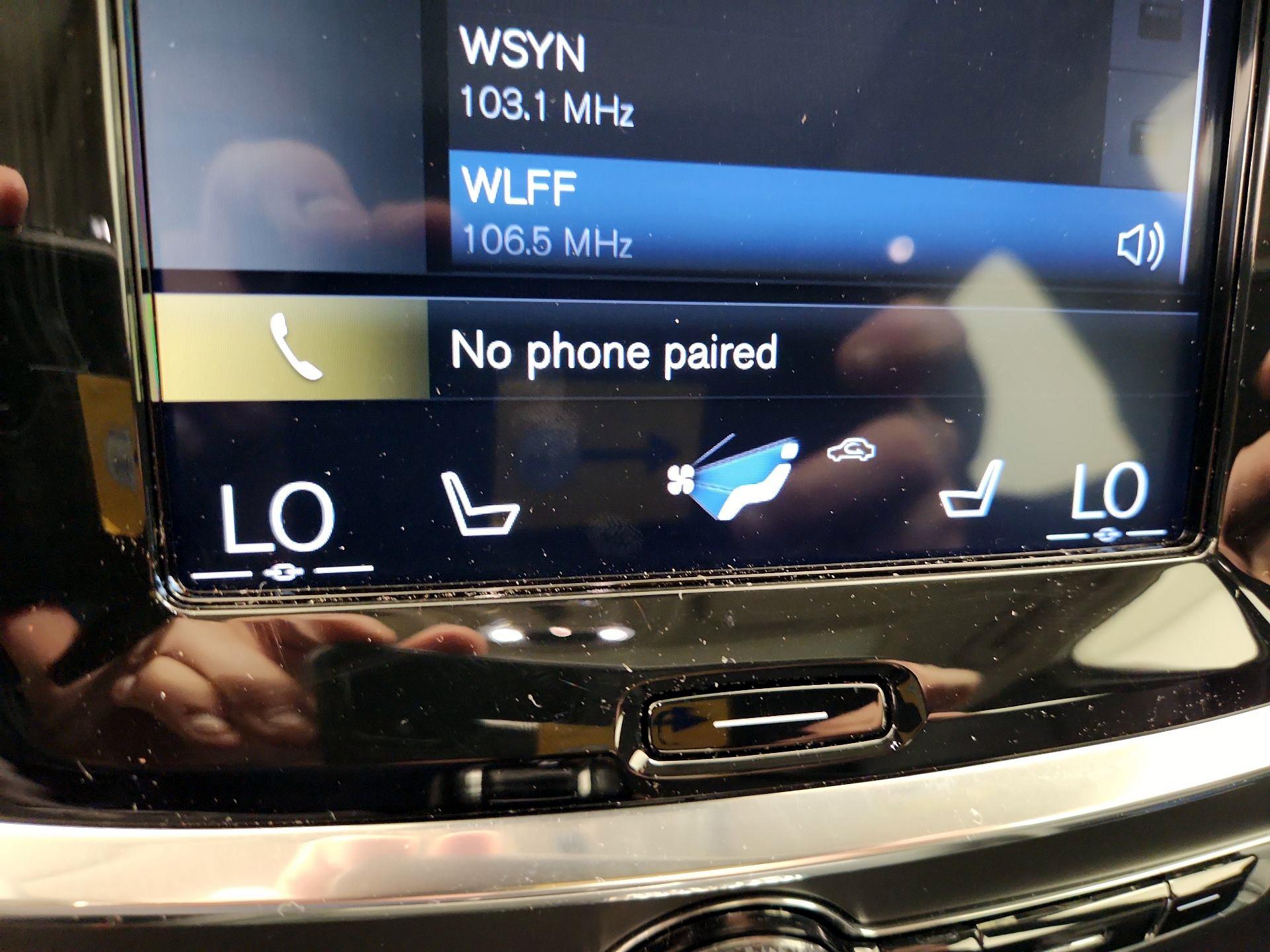 Thumbnail: 2020 Volvo S60 - 16