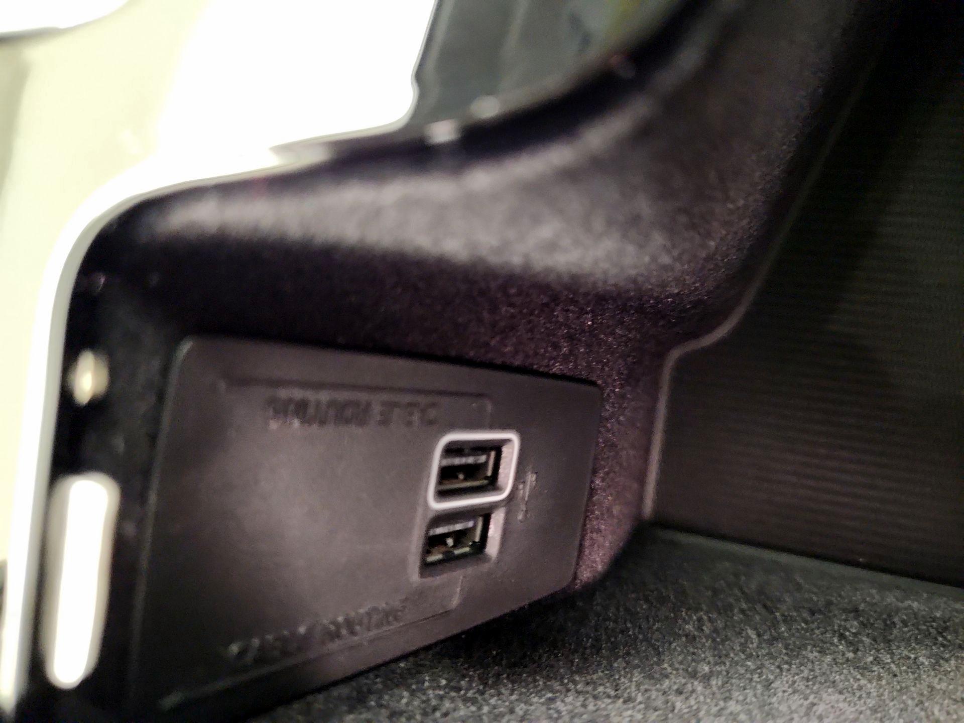 Thumbnail: 2020 Volvo S60 - 18