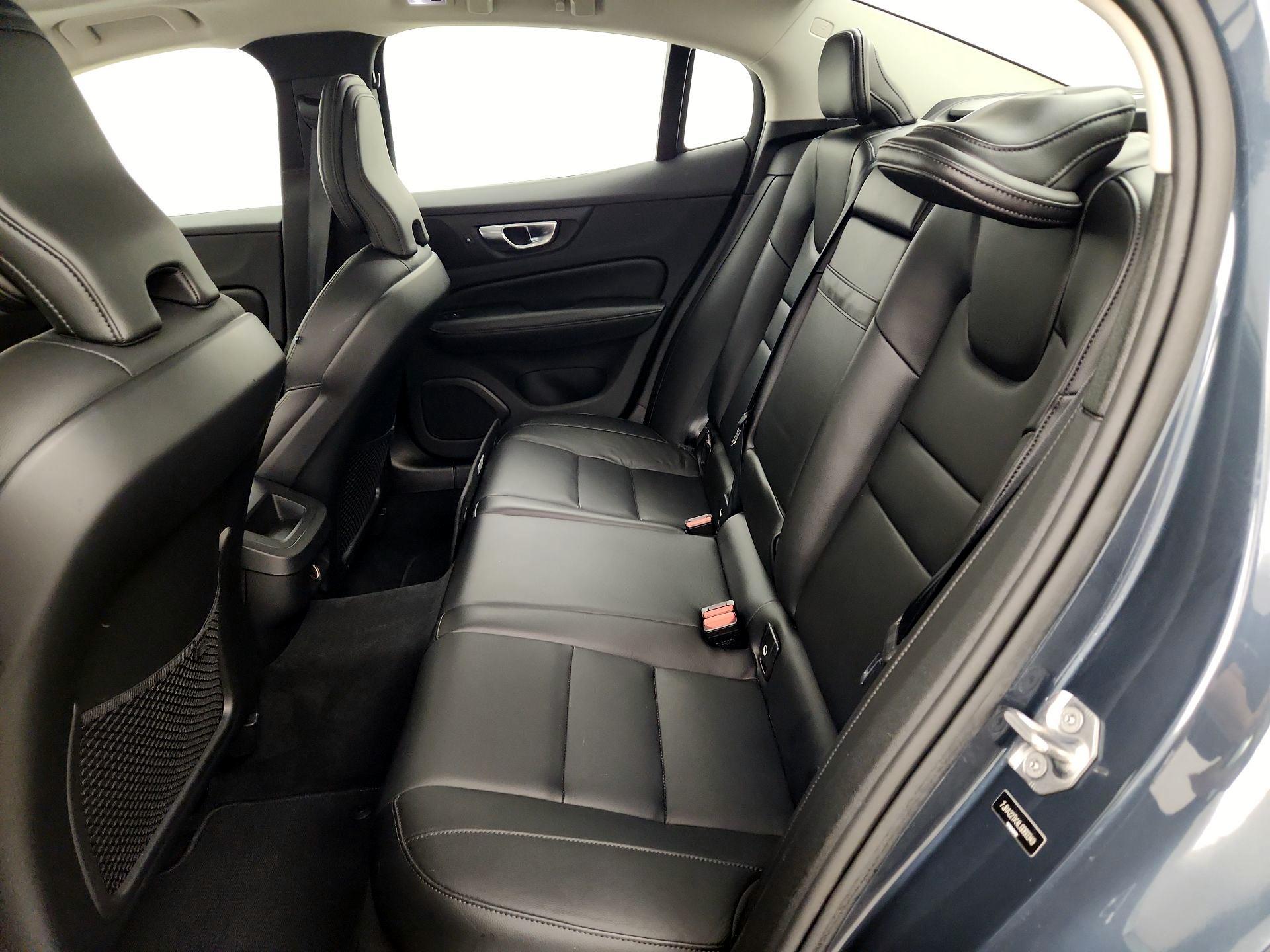 Thumbnail: 2020 Volvo S60 - 20