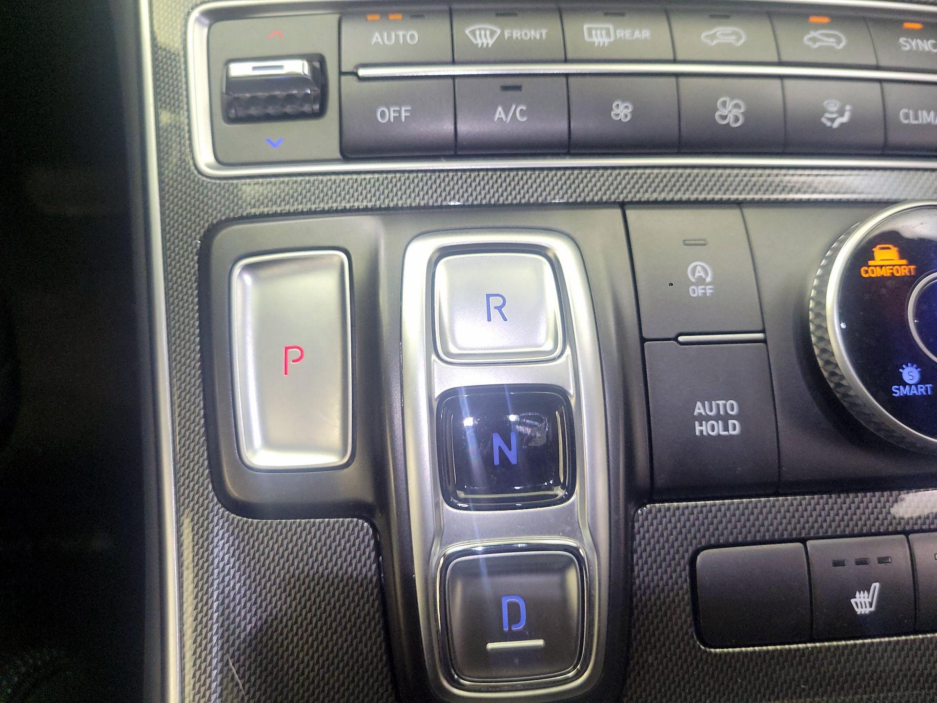 Thumbnail: 2023 Hyundai Santa Fe - 16