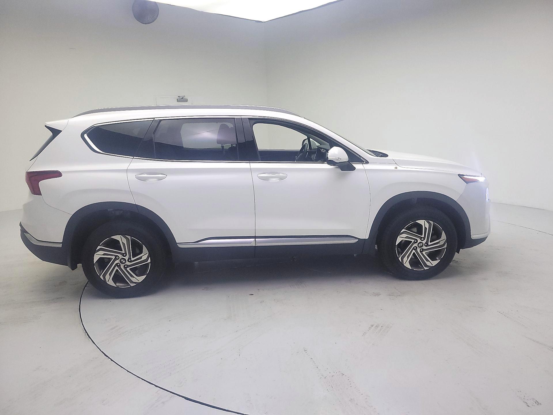 Thumbnail: 2023 Hyundai Santa Fe - 4