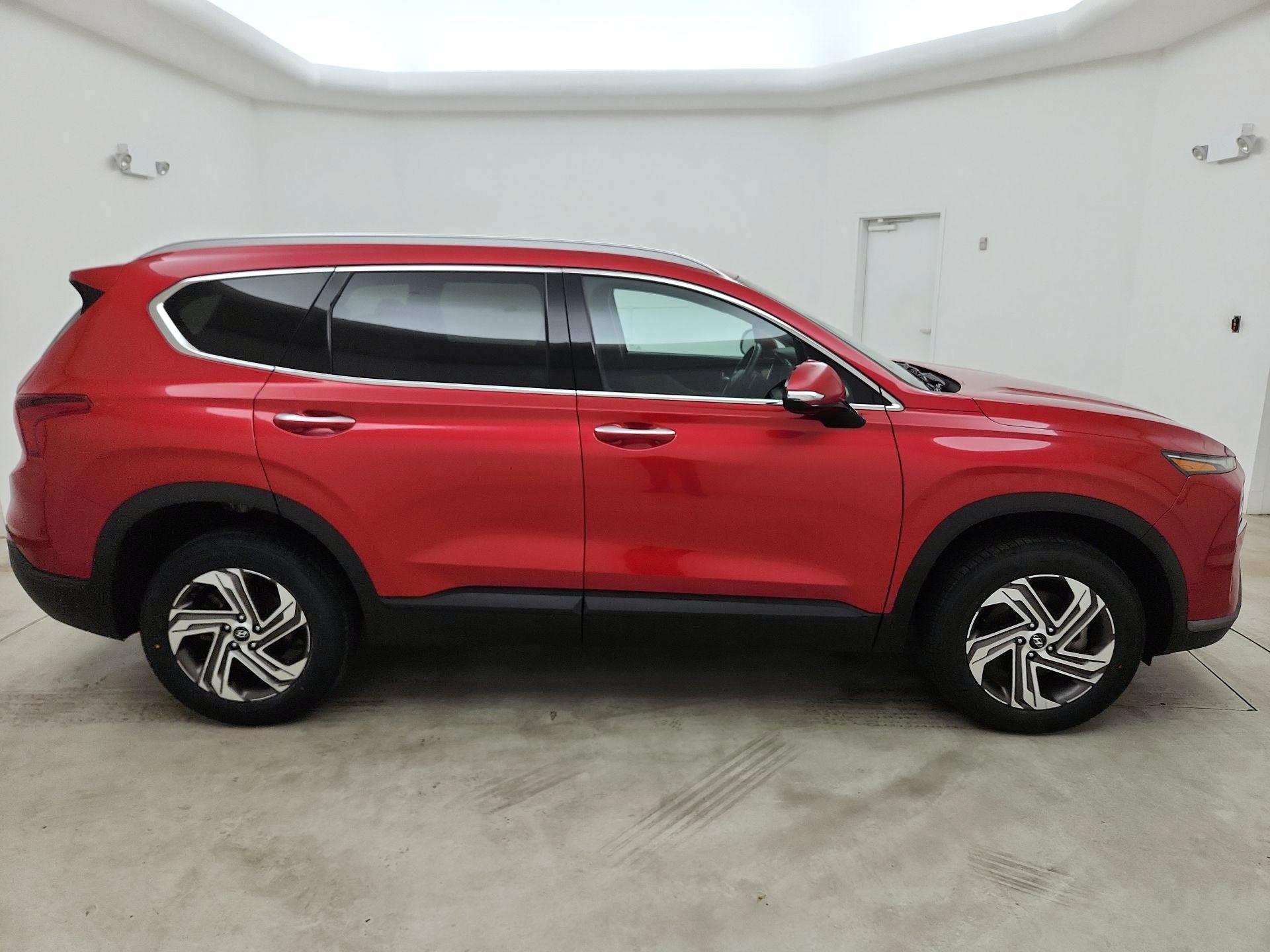 Thumbnail: 2023 Hyundai Santa Fe - 4