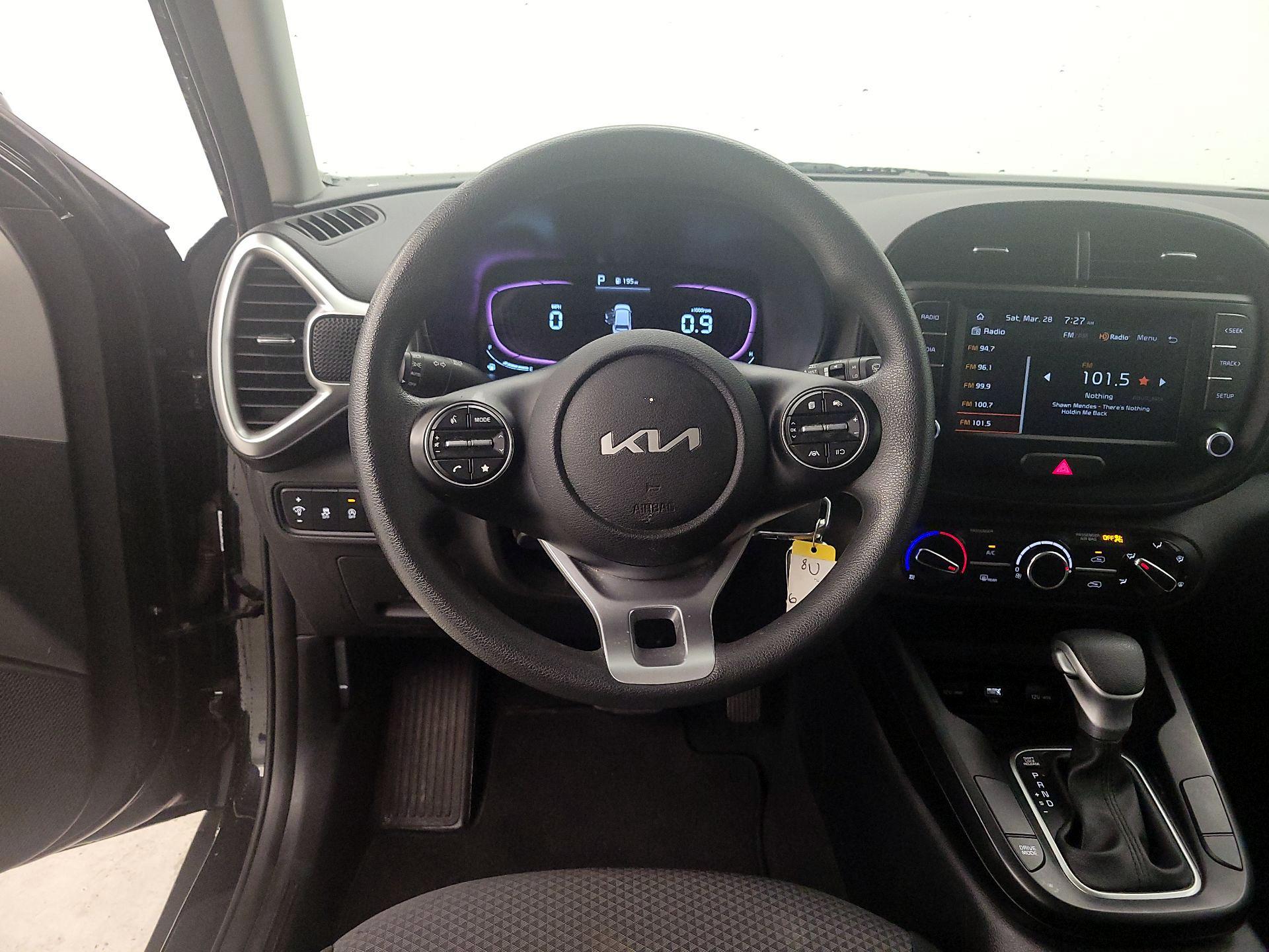 Thumbnail: 2023 Kia Soul - 10