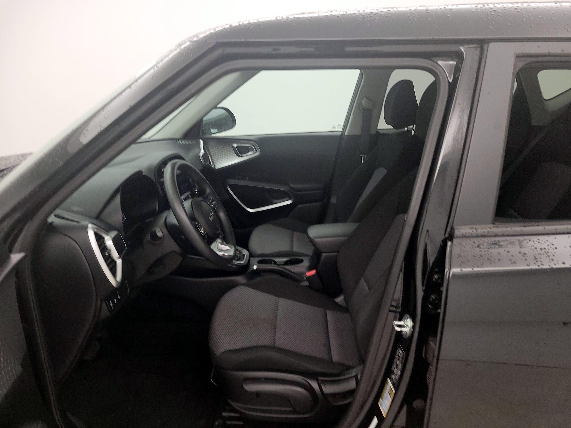 Thumbnail: 2023 Kia Soul - 11