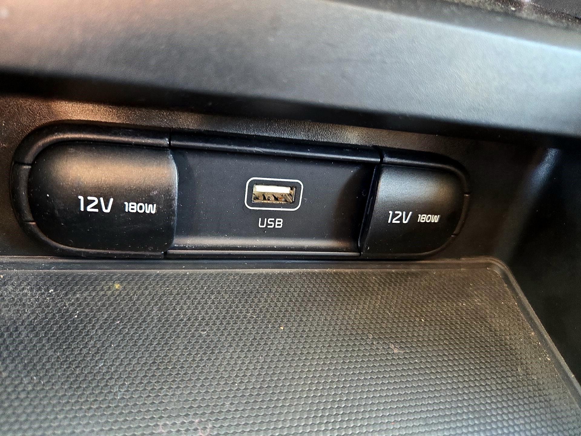 Thumbnail: 2023 Kia Soul - 16