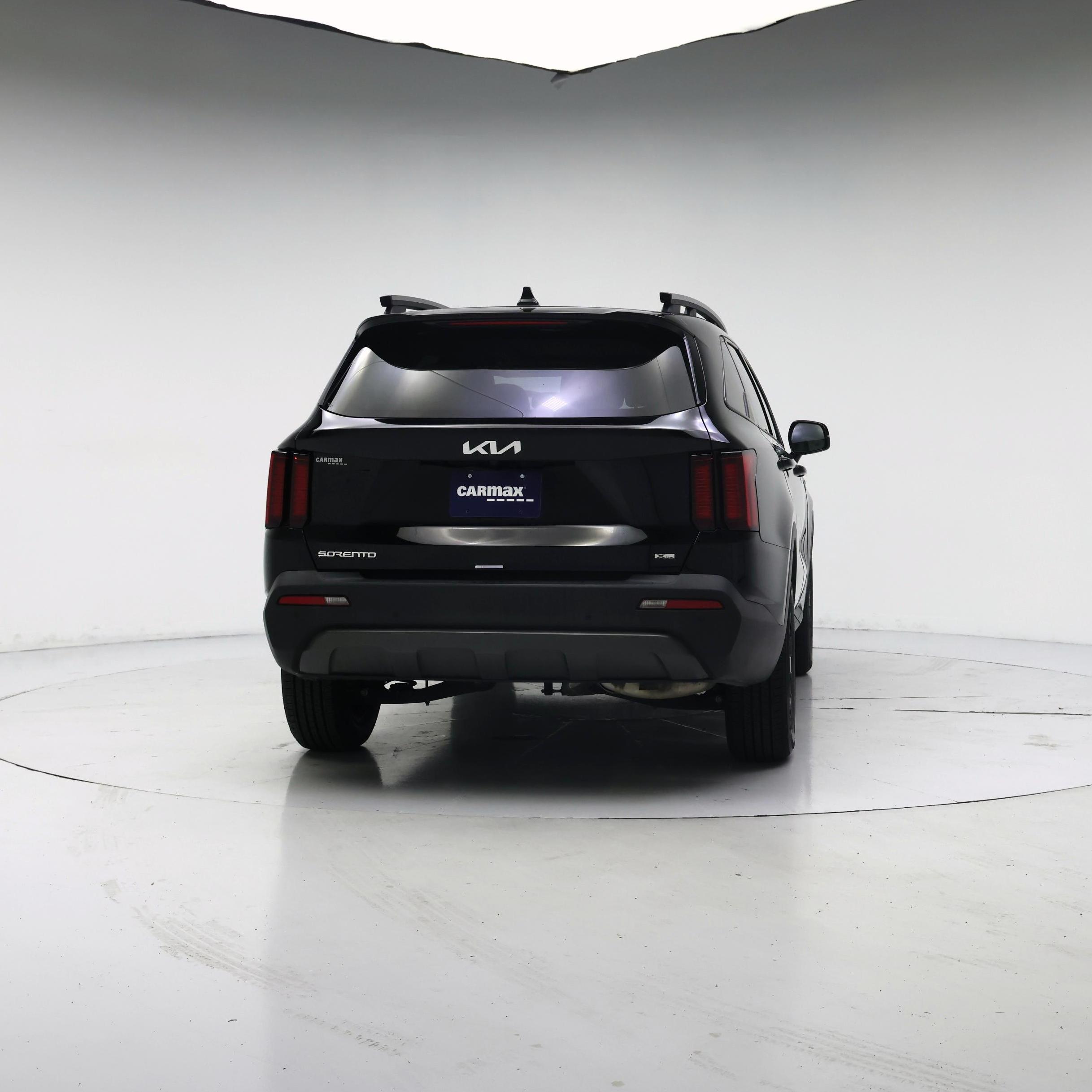 Thumbnail: 2023 Kia Sorento - 8