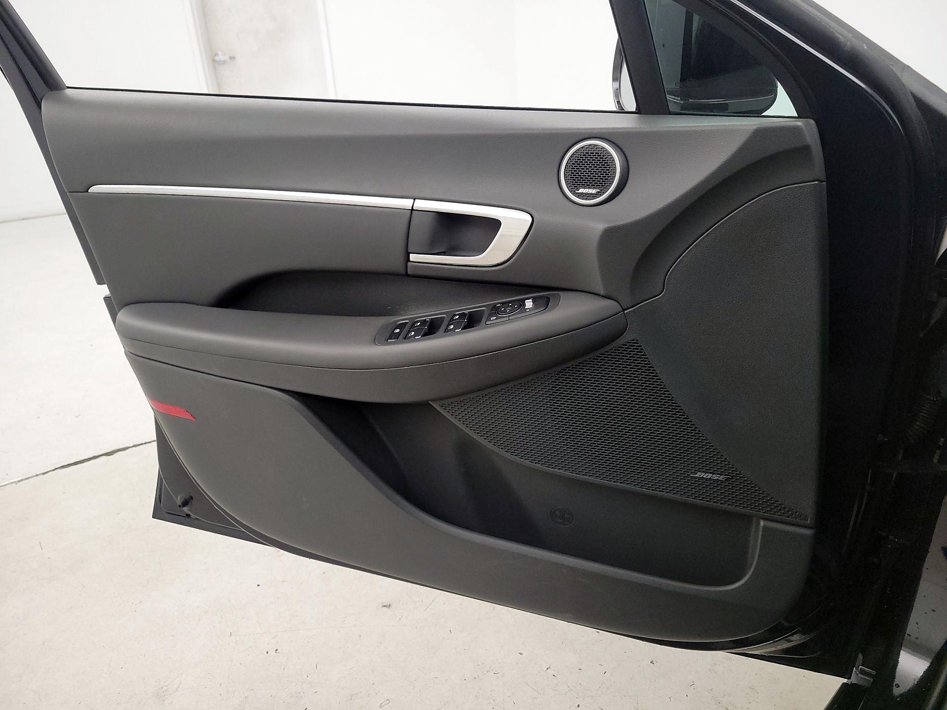 Thumbnail: 2023 Hyundai Sonata - 12