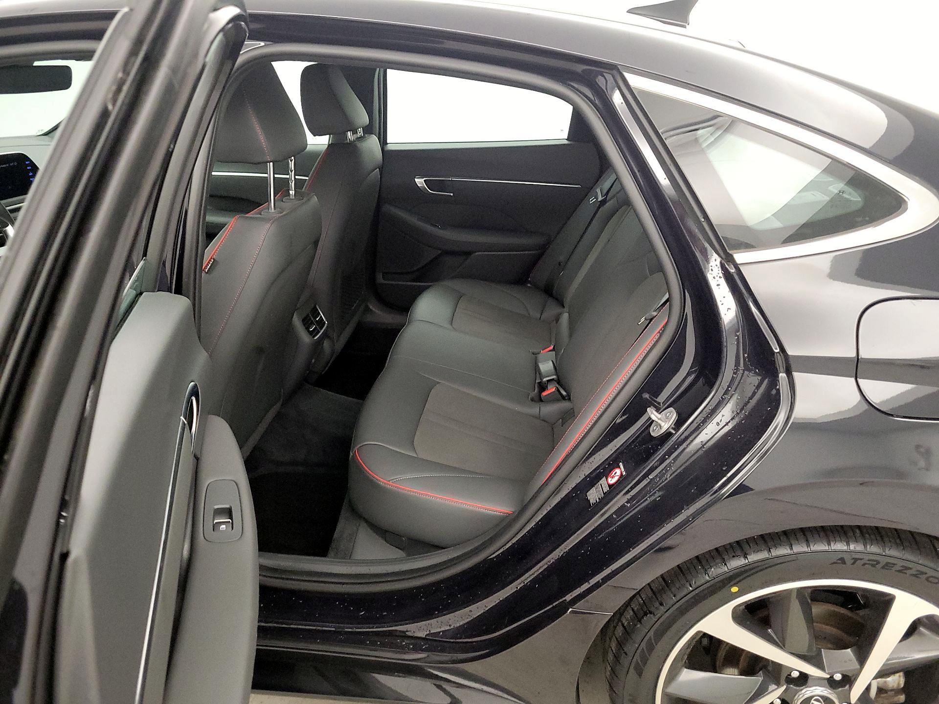 Thumbnail: 2023 Hyundai Sonata - 17