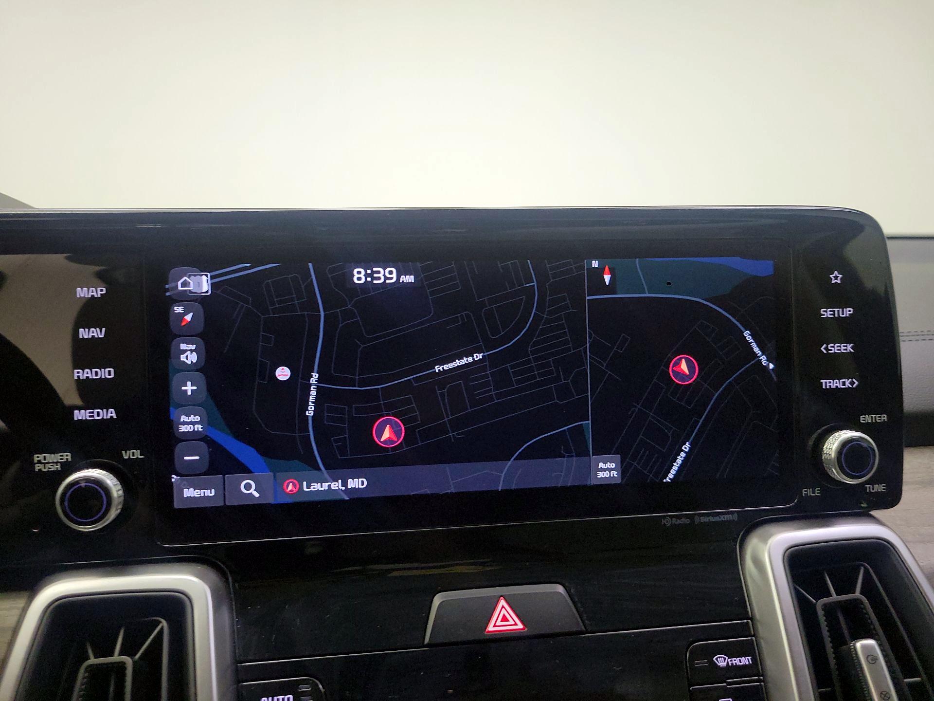 Thumbnail: 2023 Kia Sorento - 12