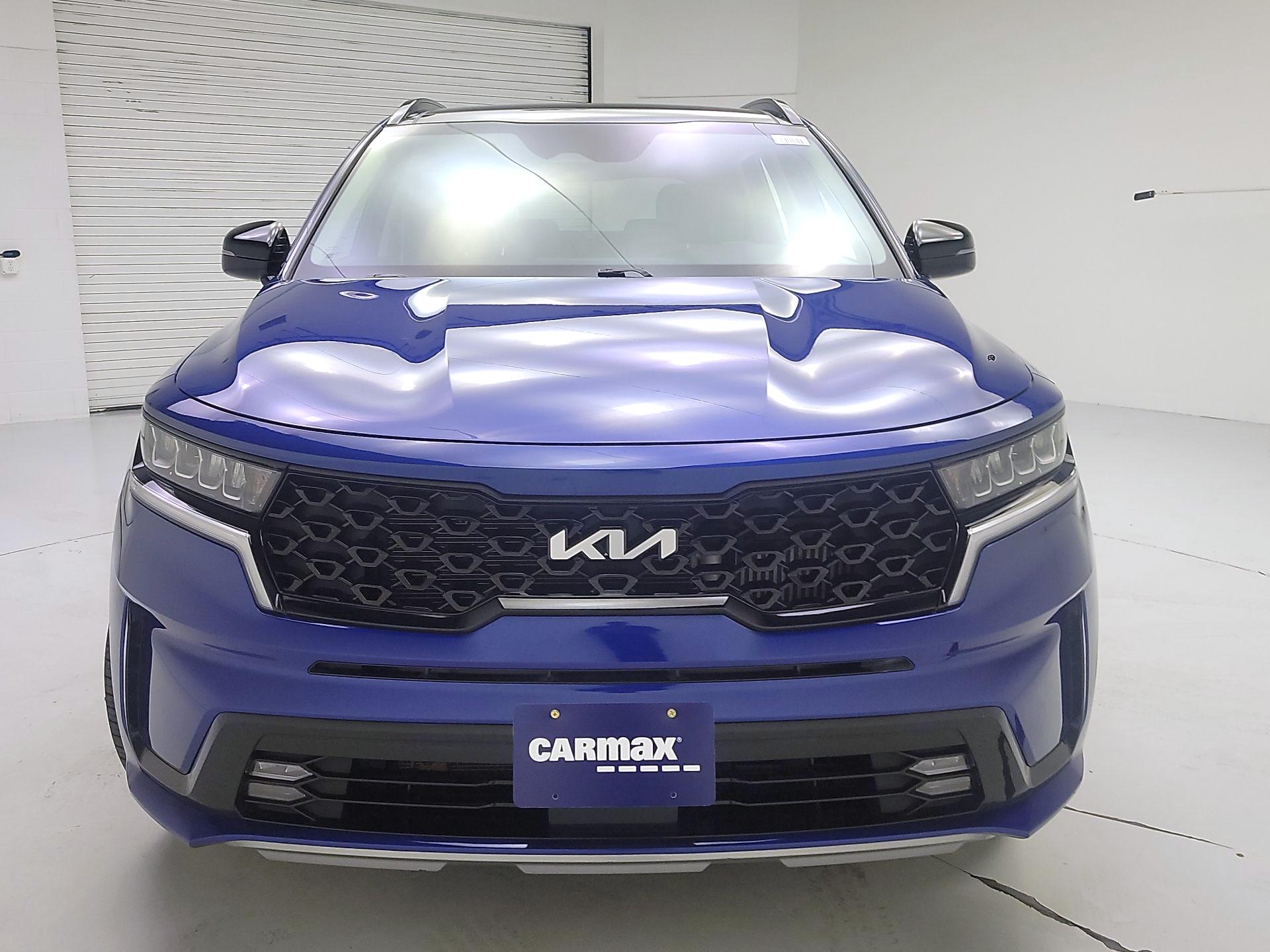 Thumbnail: 2023 Kia Sorento - 2