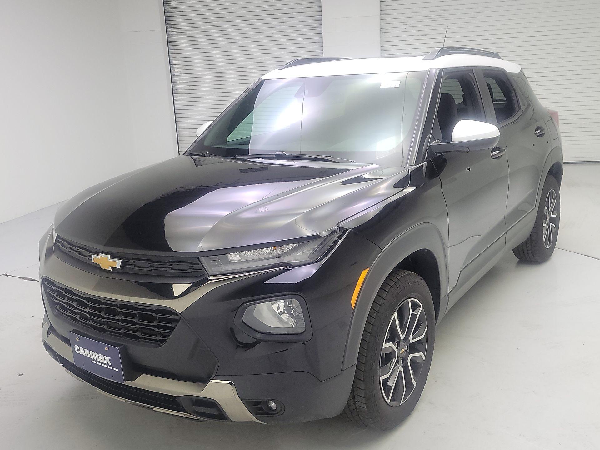 Thumbnail: 2023 Chevrolet TrailBlazer - 3